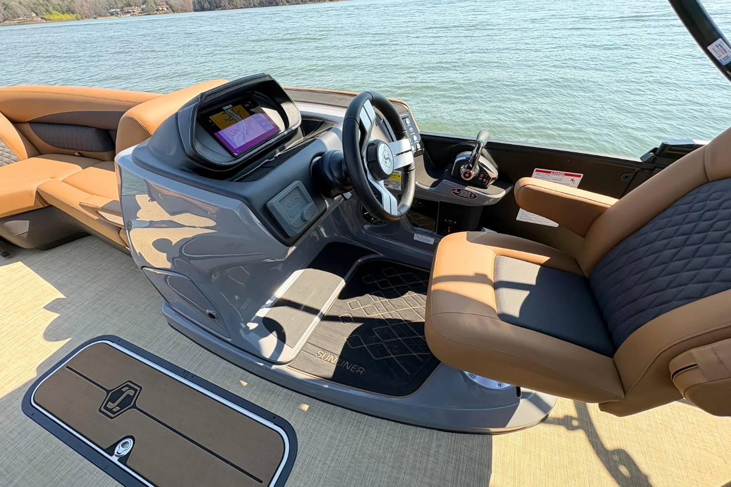 2026 Harris Sunliner 230 Image Thumbnail #16