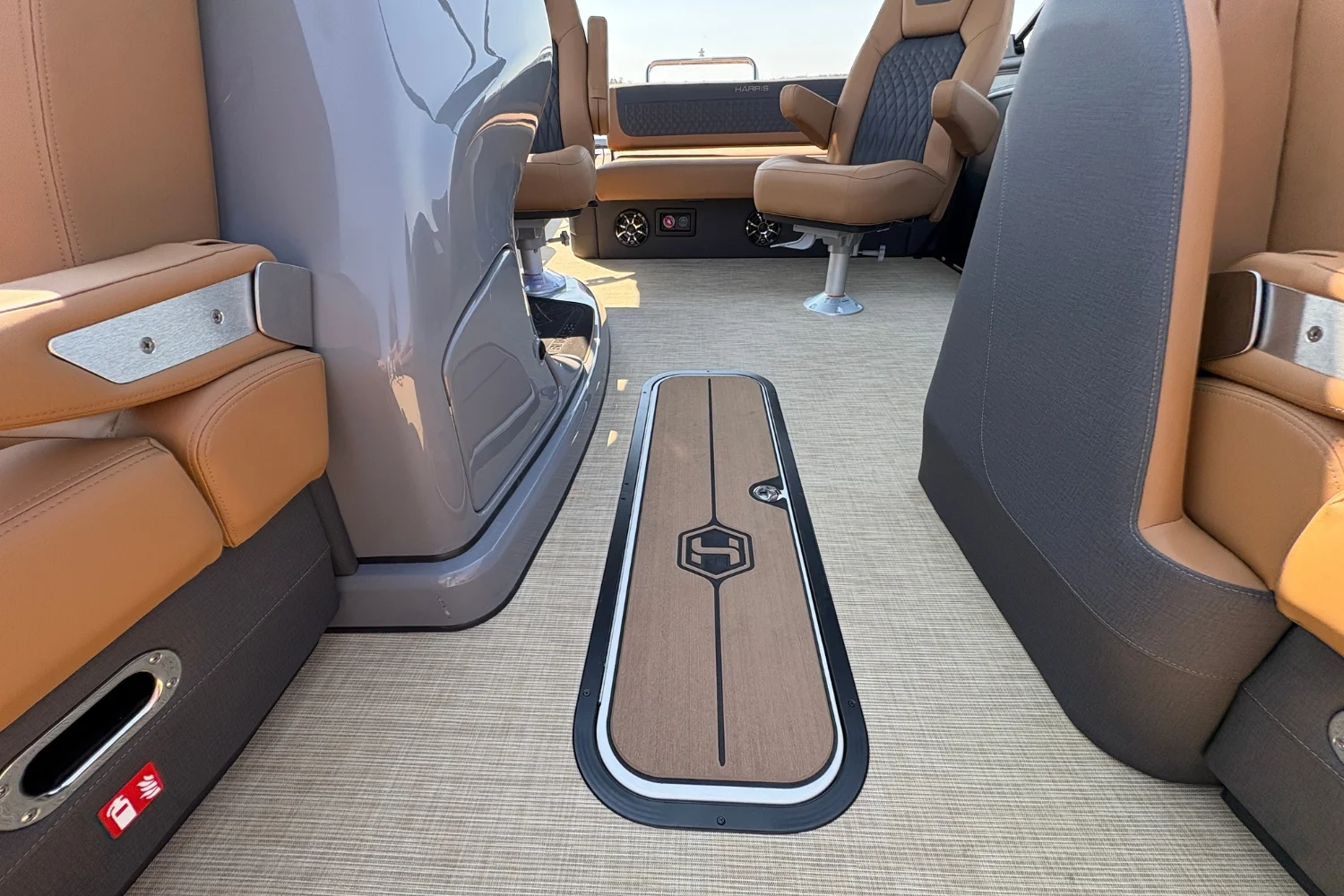 2026 Harris Sunliner 230 Image Thumbnail #20