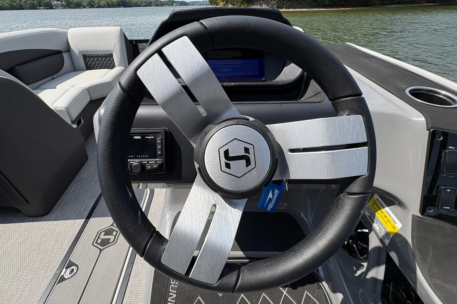 2026 Harris Sunliner 230 Image Thumbnail #22