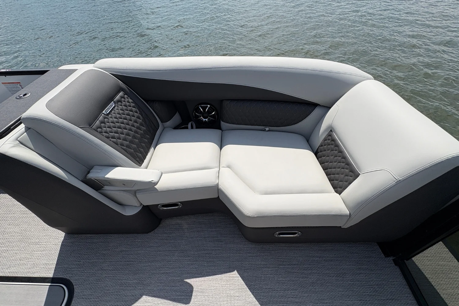 2026 Harris Sunliner 230 Image Thumbnail #37