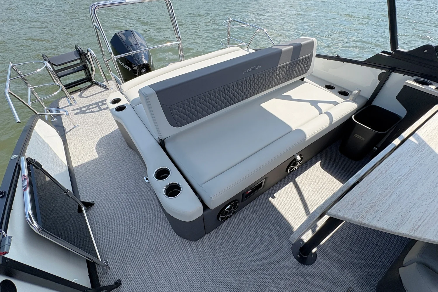 2026 Harris Sunliner 230 Image Thumbnail #16