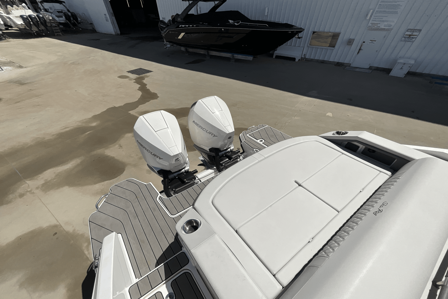 2023 Sea Ray 310 SLX OUTBOARD Image Thumbnail #14