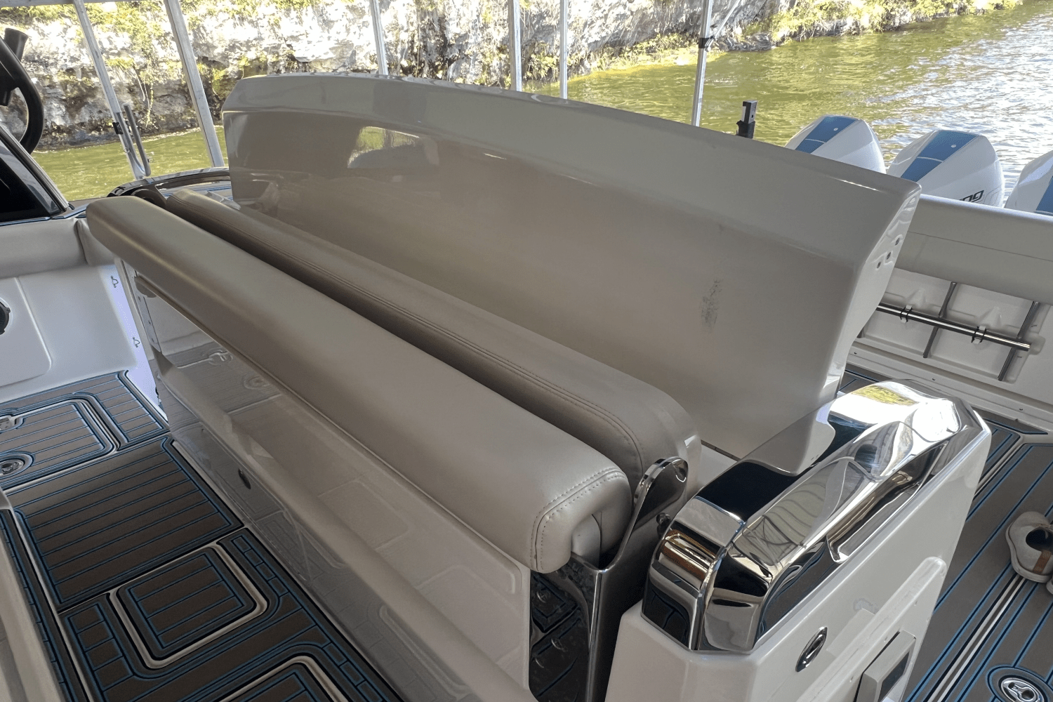 2021 Boston Whaler 420 OUTRAGE Image Thumbnail #28