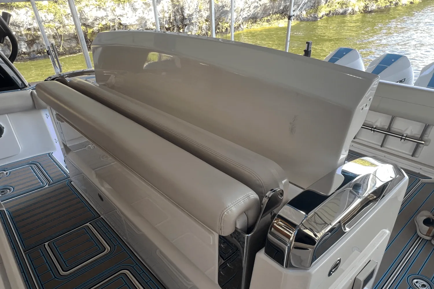 2021 Boston Whaler 420 OUTRAGE Image Thumbnail #28