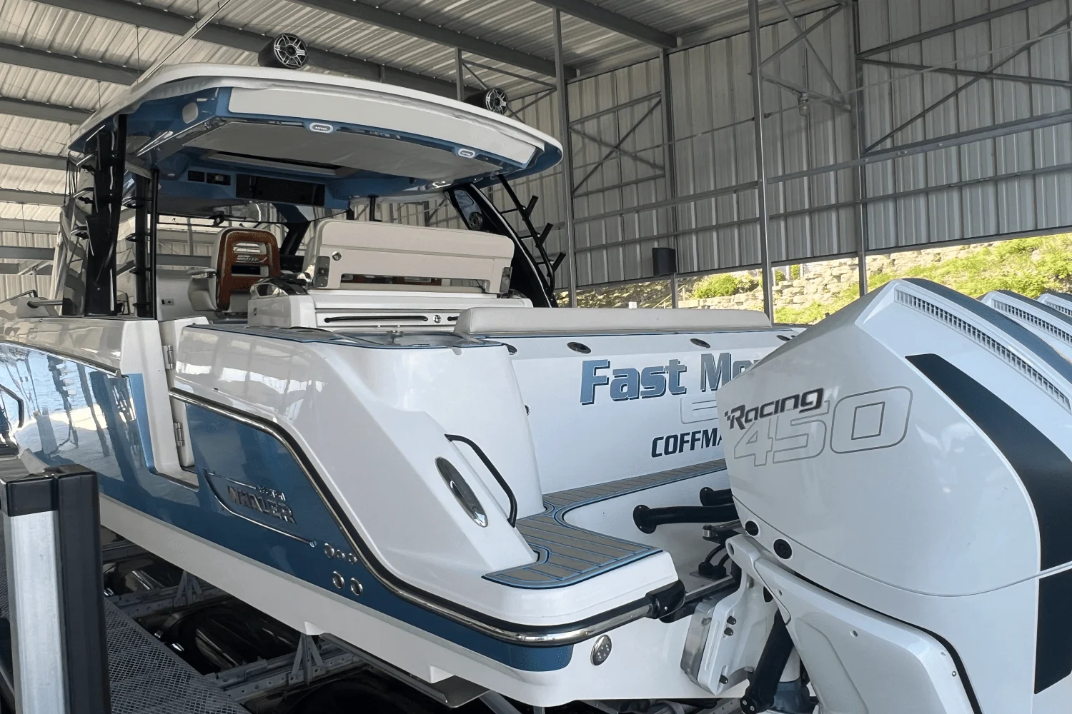 2021 Boston Whaler 420 OUTRAGE Image Thumbnail #12