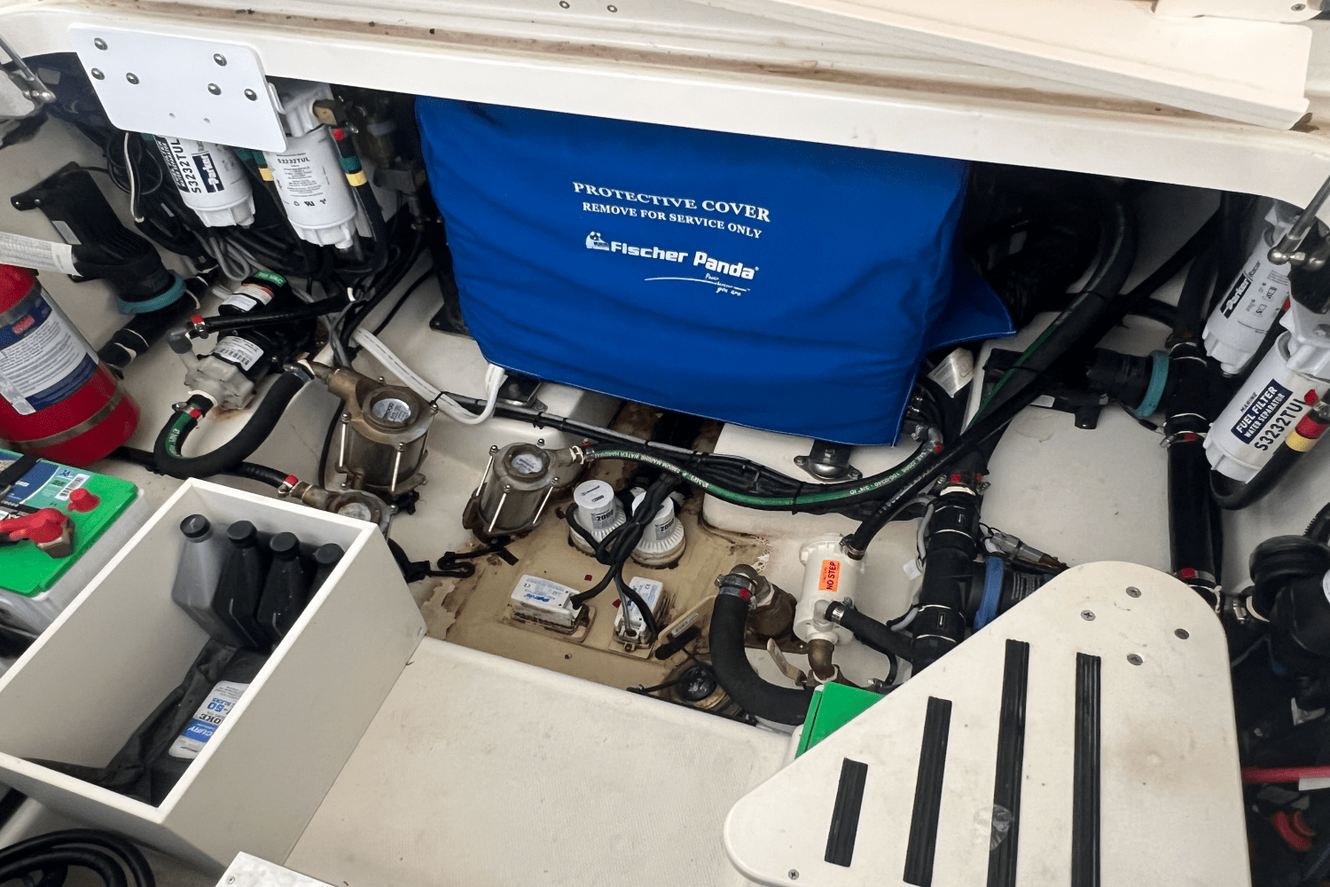 2021 Boston Whaler 420 OUTRAGE Image Thumbnail #14