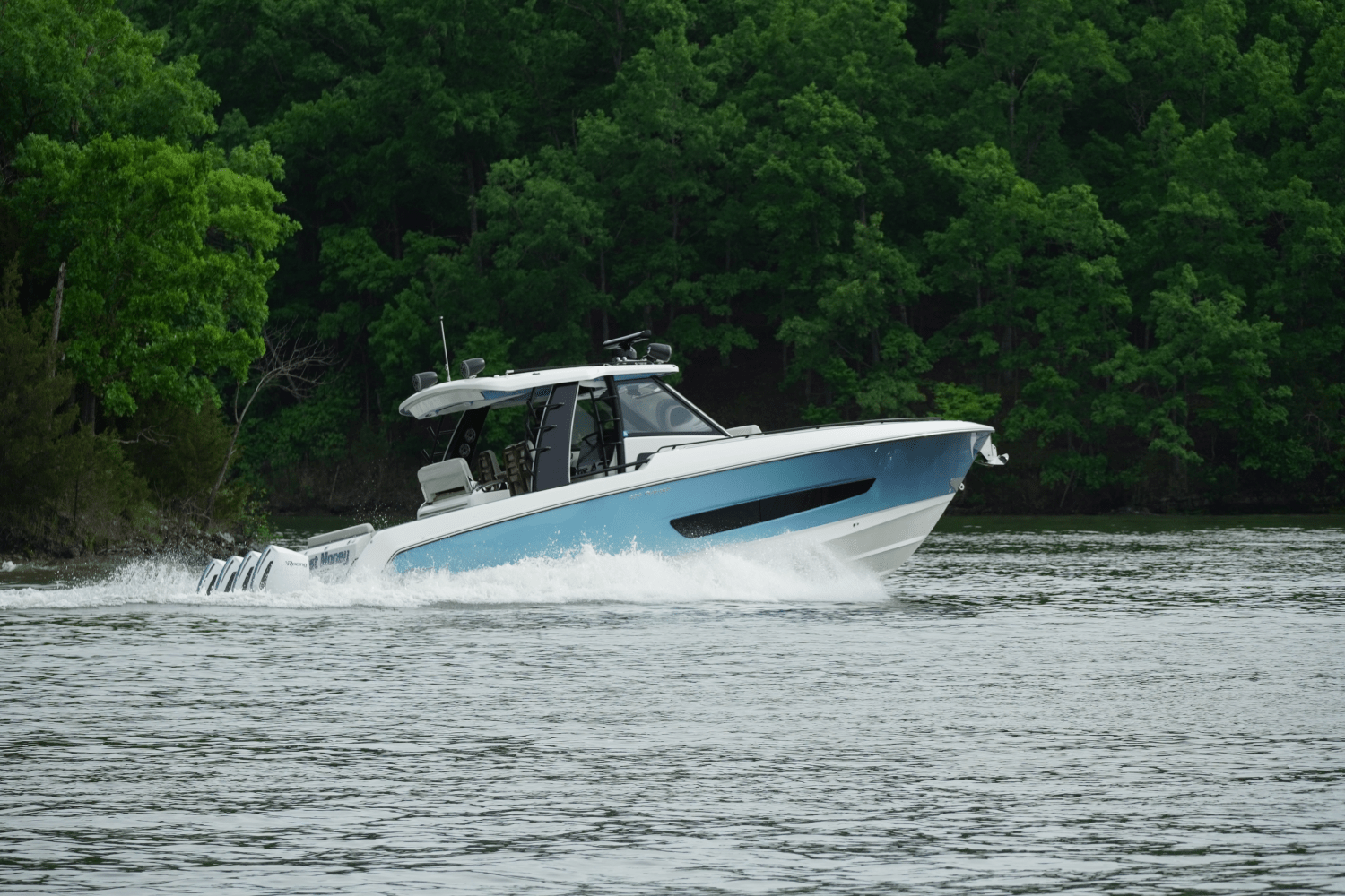 2021 Boston Whaler 420 OUTRAGE Image Thumbnail #1