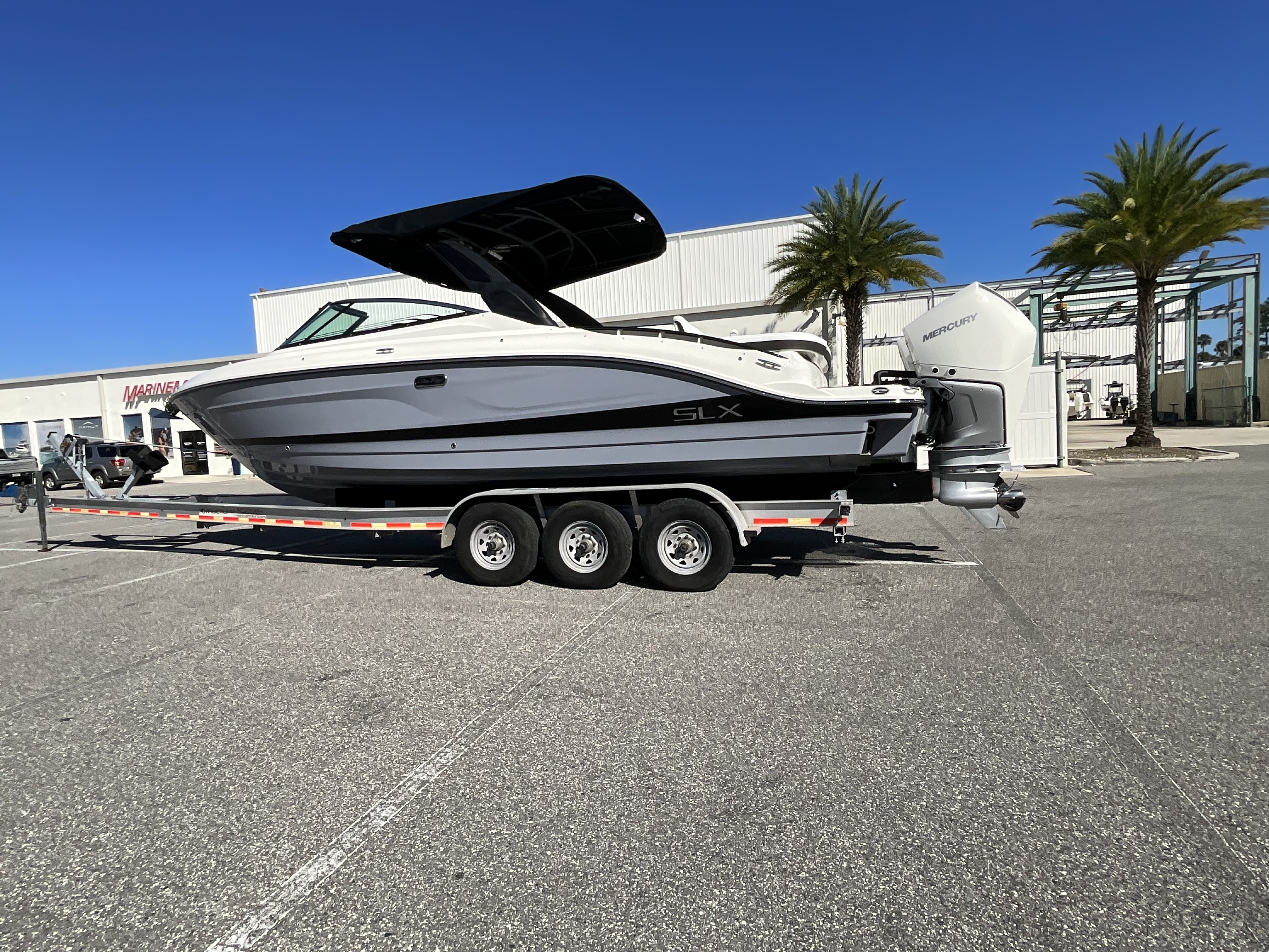 2026 Sea Ray SLX 280 Outboard Image Thumbnail #22