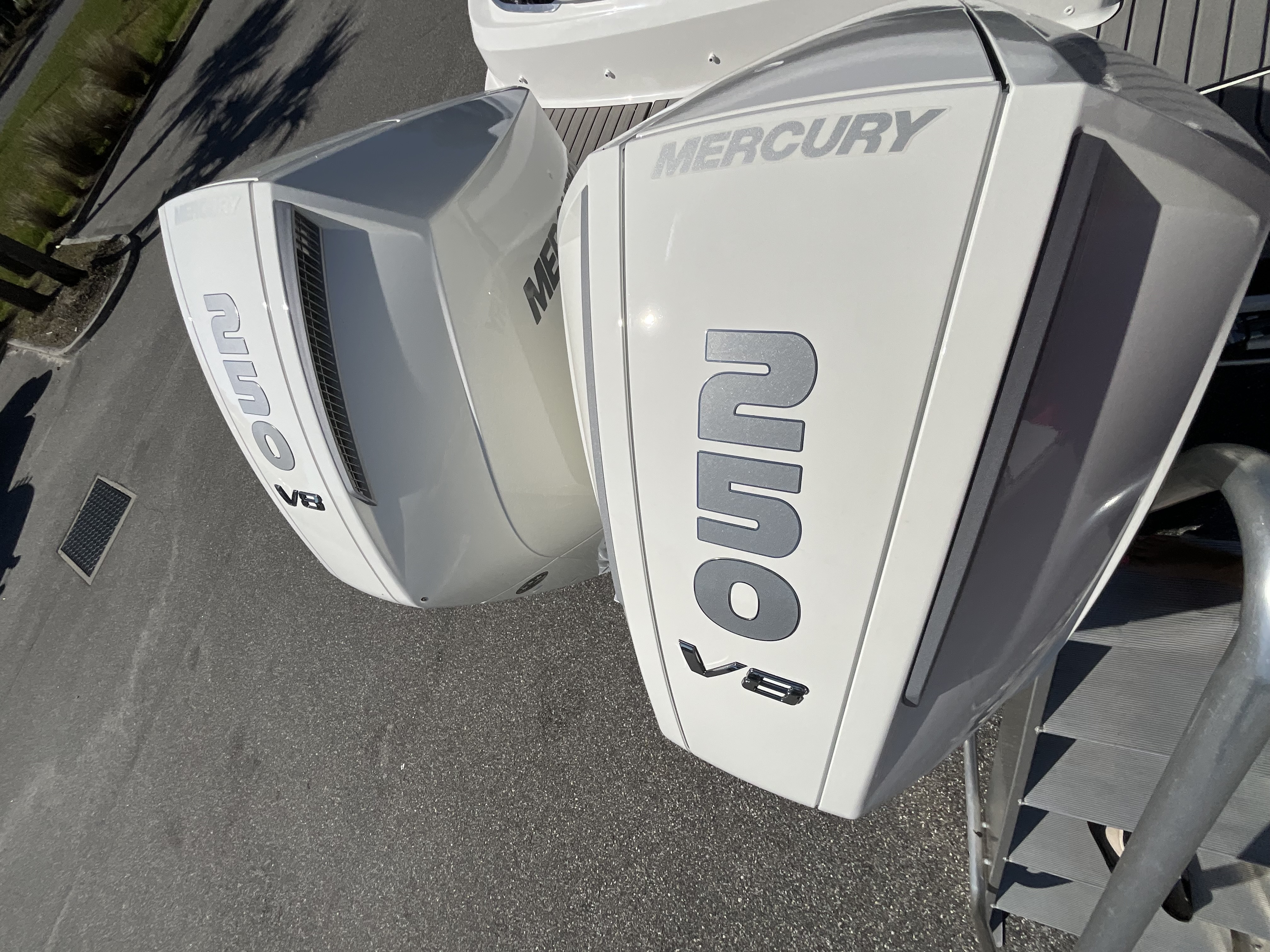 2026 Sea Ray SLX 280 Outboard Image Thumbnail #15