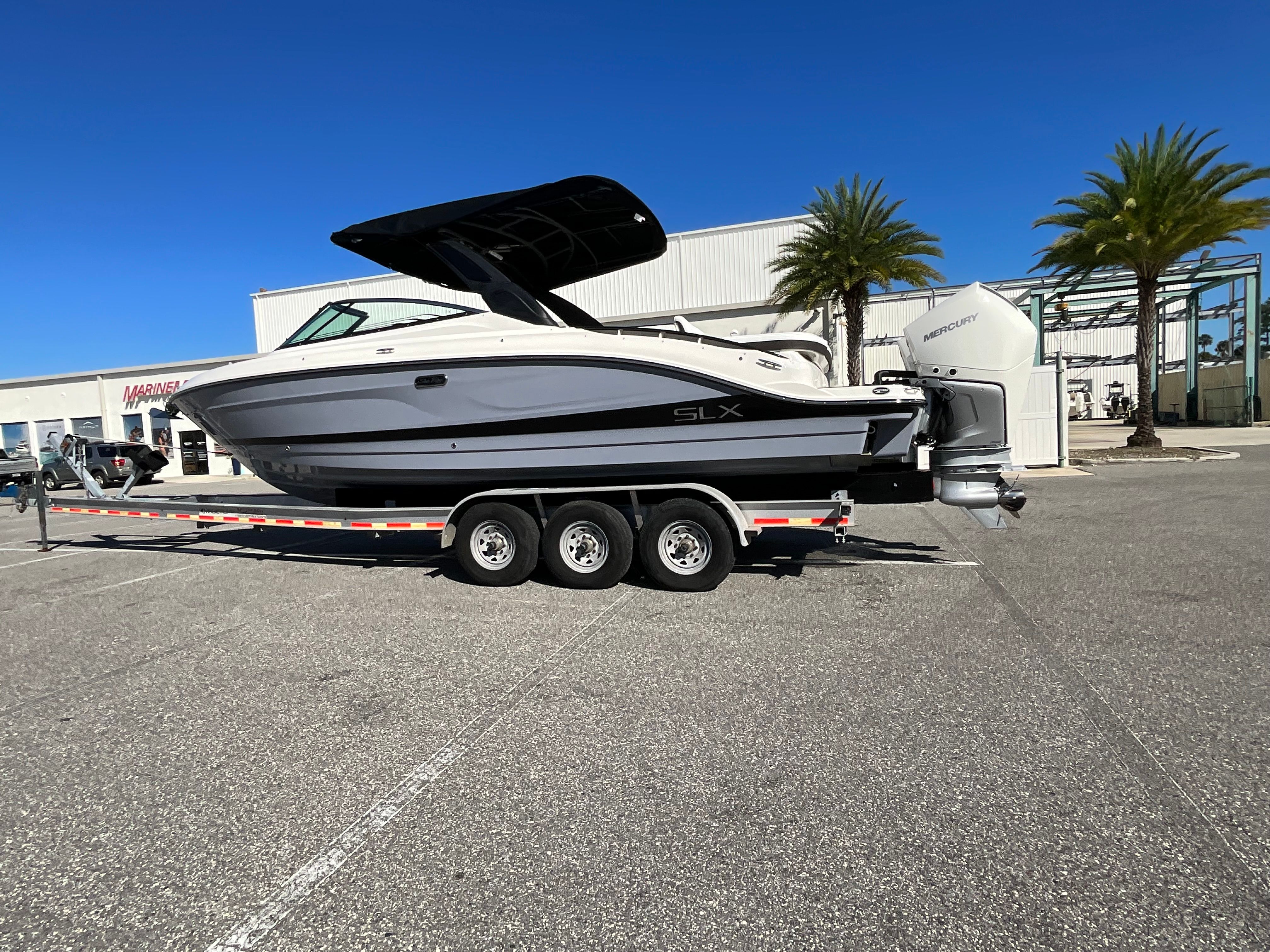 2026 Sea Ray SLX 280 Outboard Image Thumbnail #22