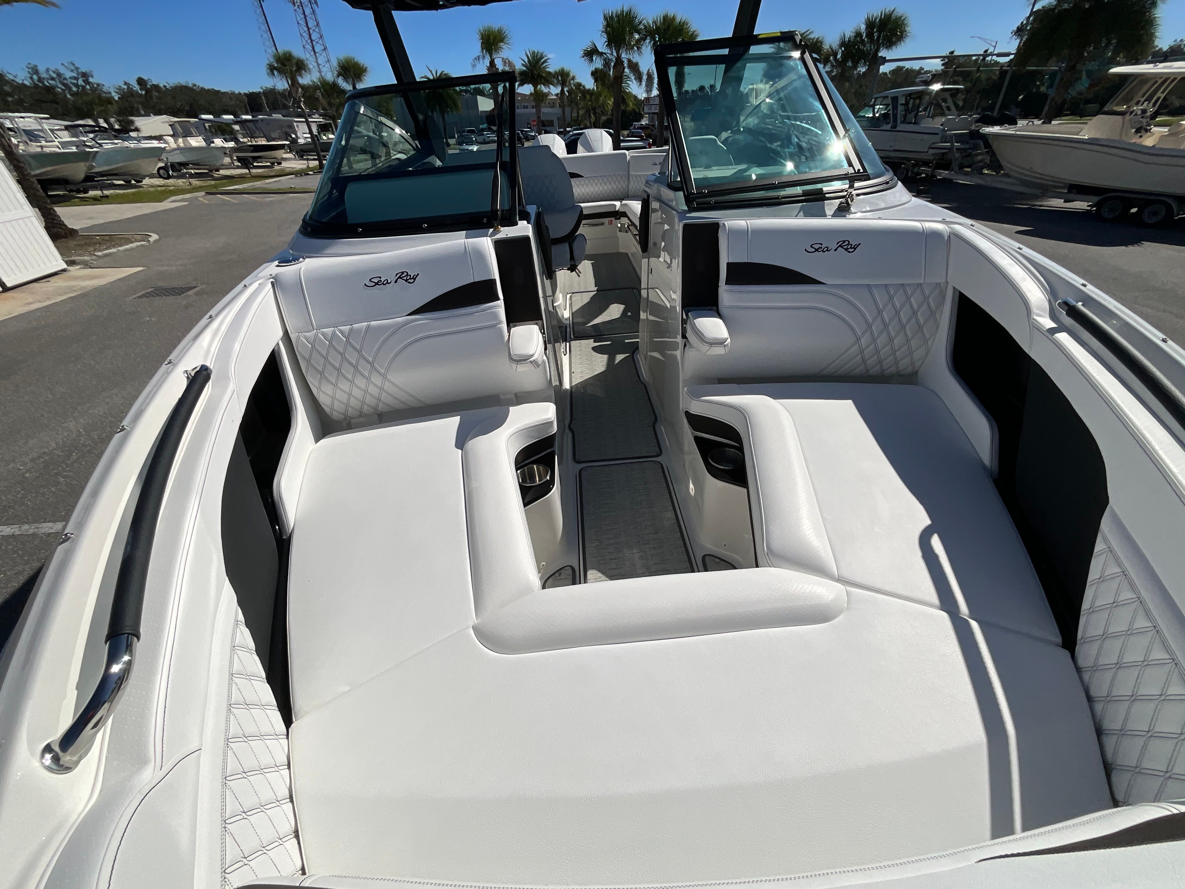 2026 Sea Ray SLX 280 Outboard Image Thumbnail #12