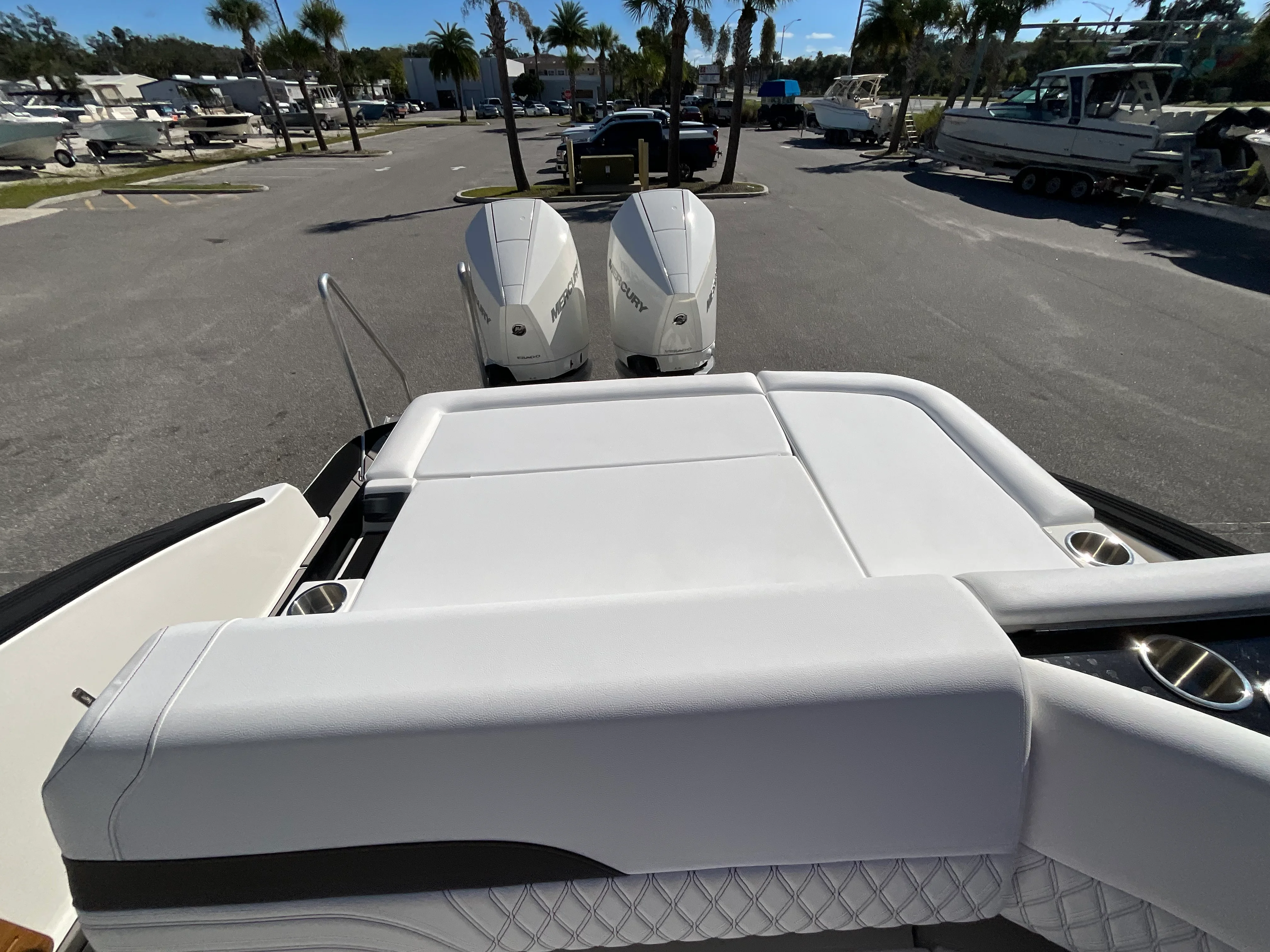 2026 Sea Ray SLX 280 Outboard Image Thumbnail #26