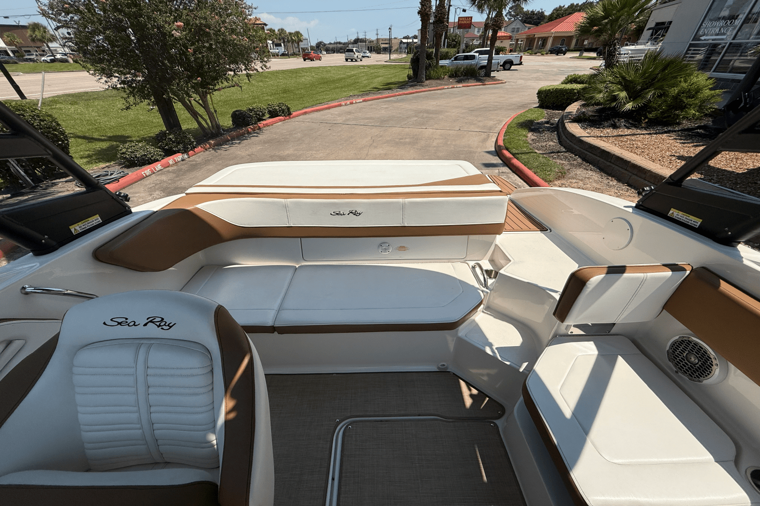 2018 Sea Ray SPX 190 Image Thumbnail #16