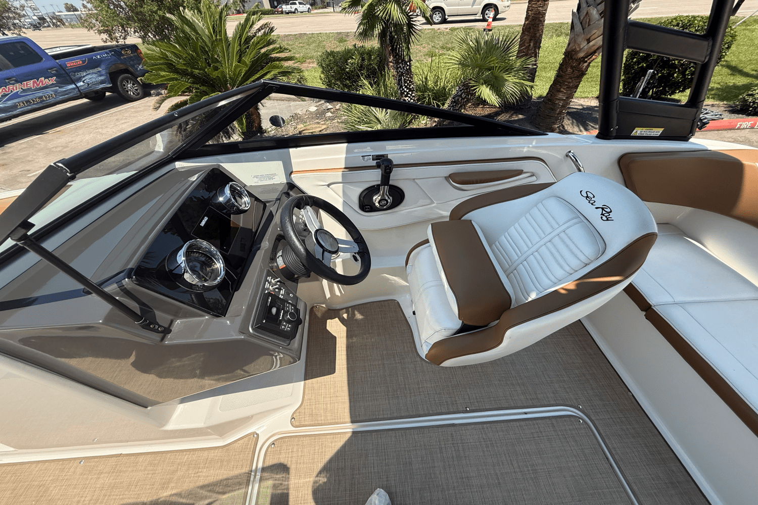 2018 Sea Ray SPX 190 Image Thumbnail #12