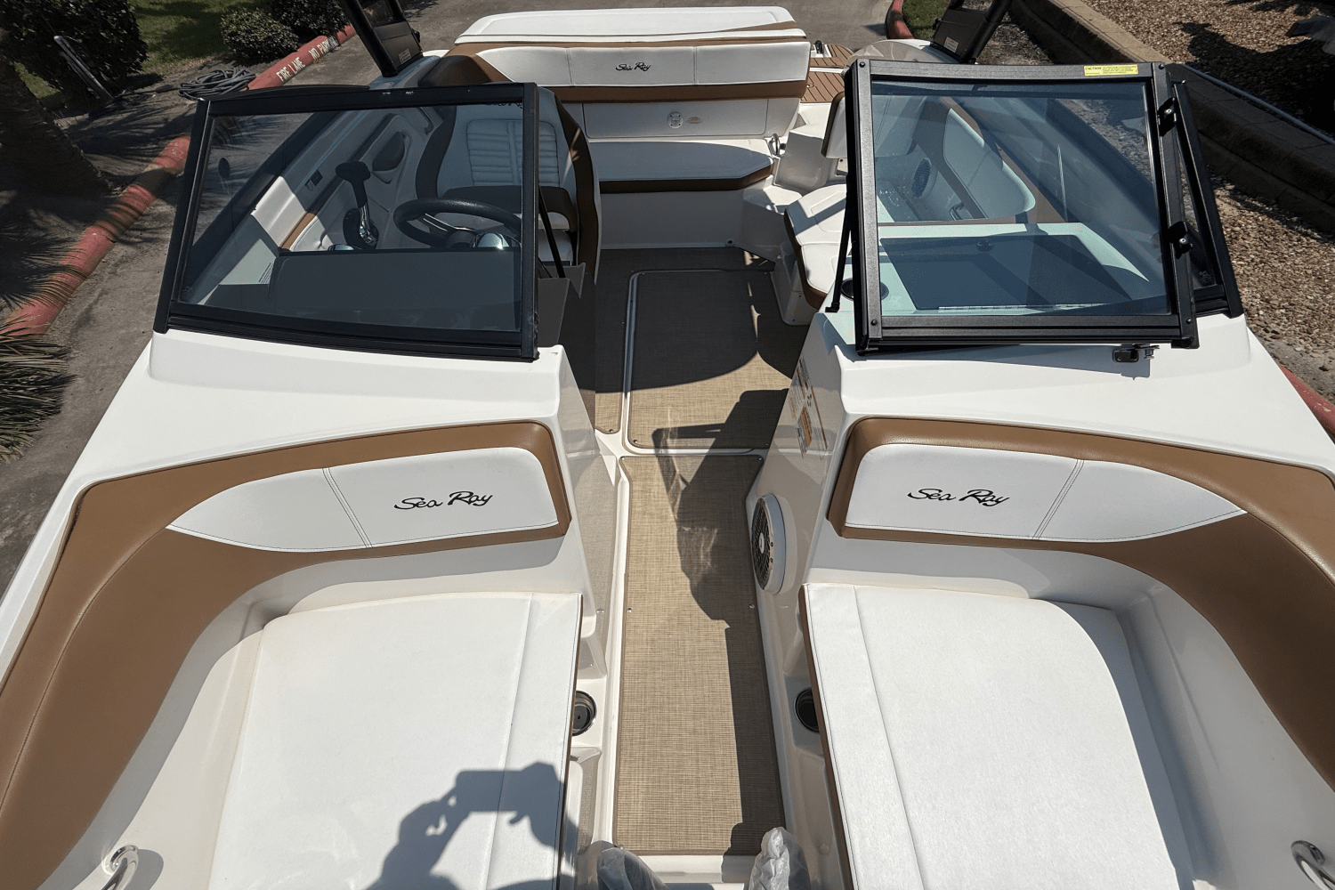 2018 Sea Ray SPX 190 Image Thumbnail #7