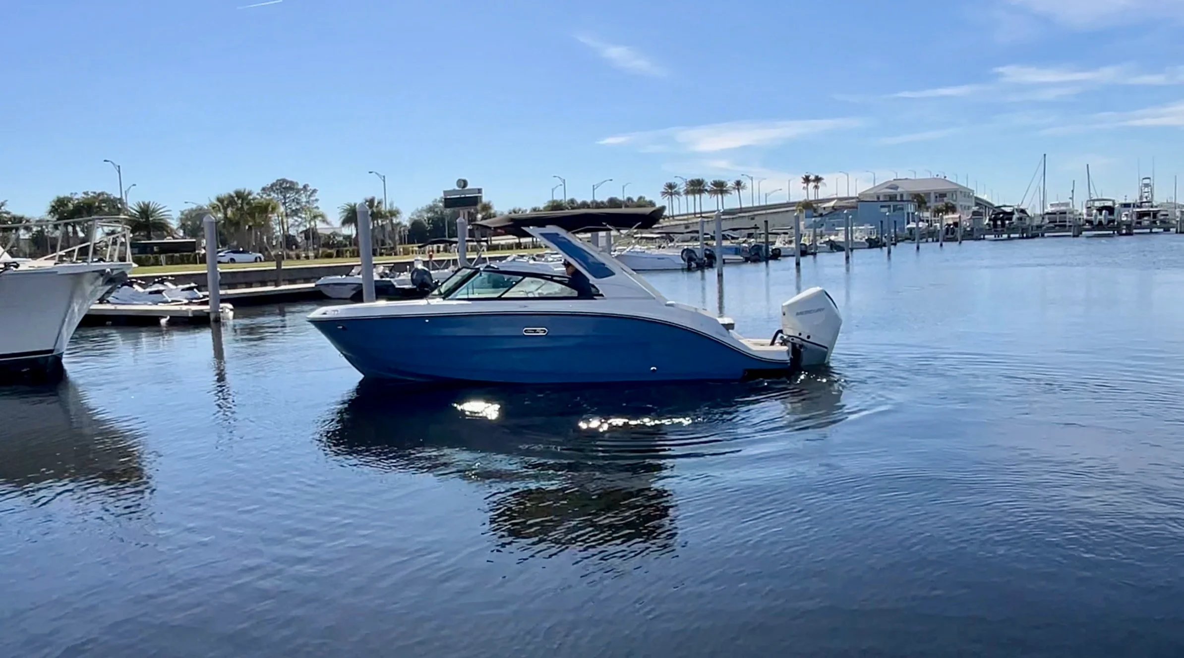 2026 Sea Ray SDX 230 Outboard Image Thumbnail #0