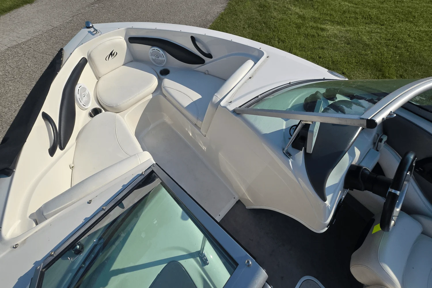 2012 Monterey 184 FS Image Thumbnail #10