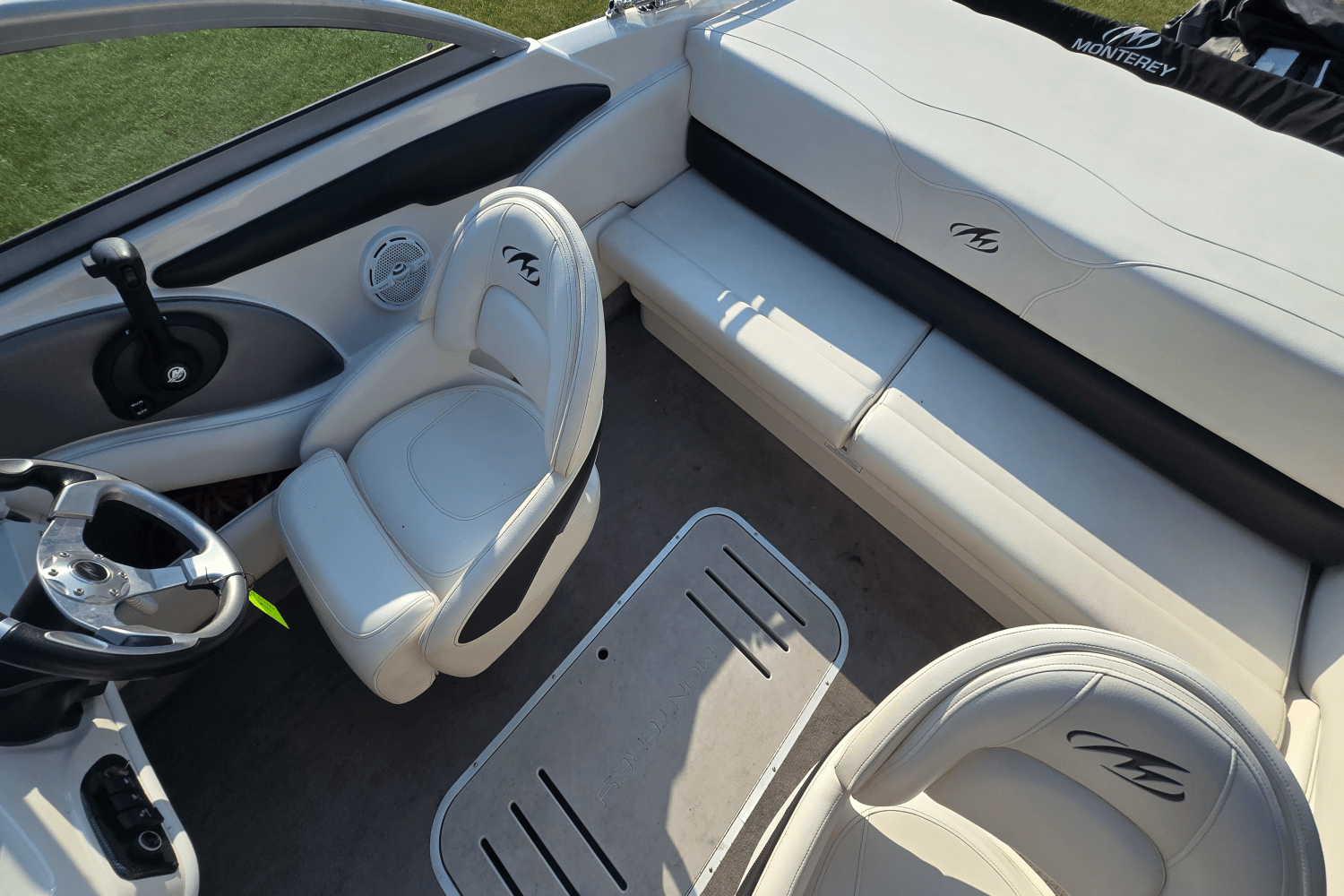 2012 Monterey 184 FS Image Thumbnail #8