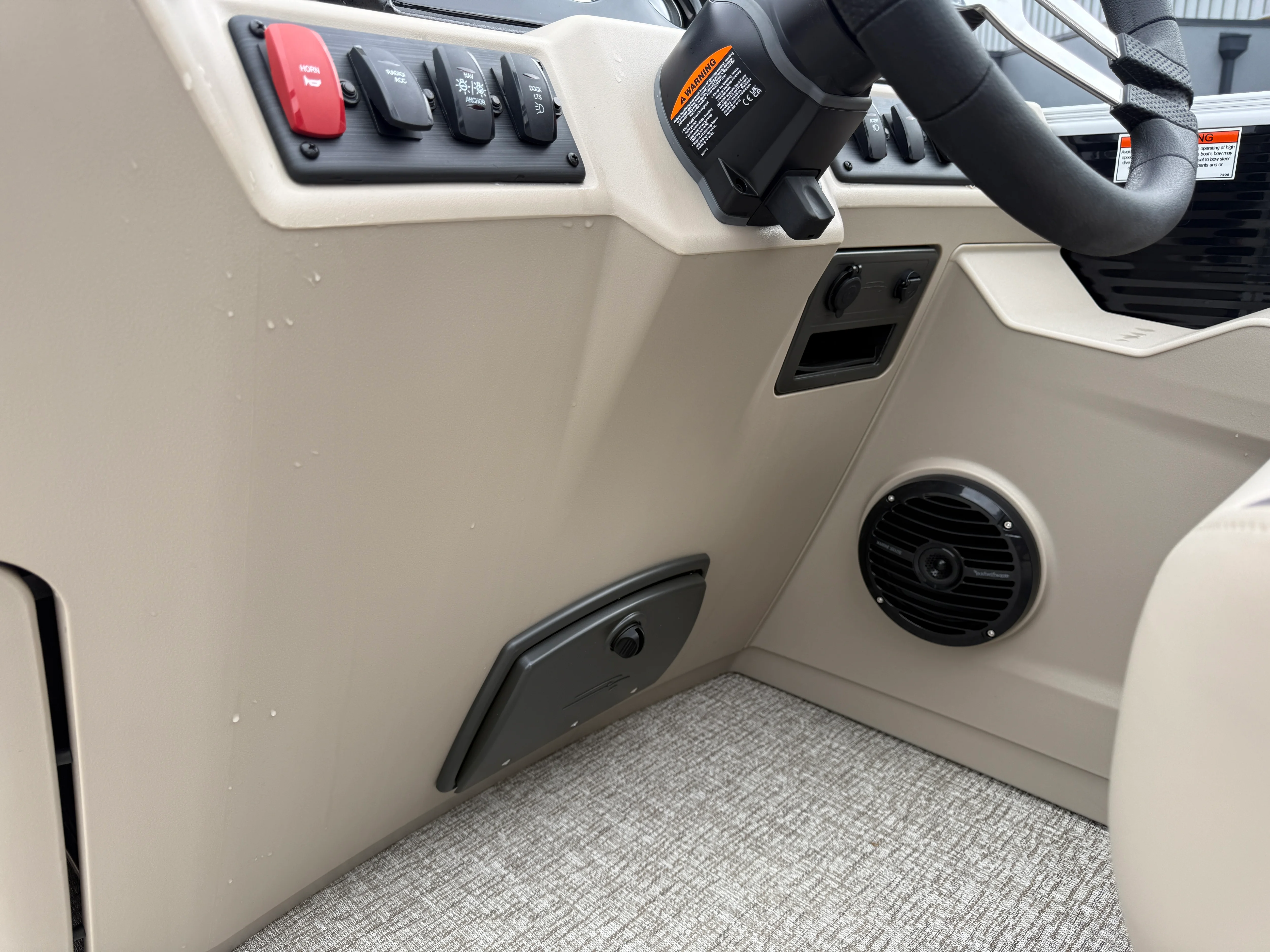 2026 Bennington 22SSR Image Thumbnail #14