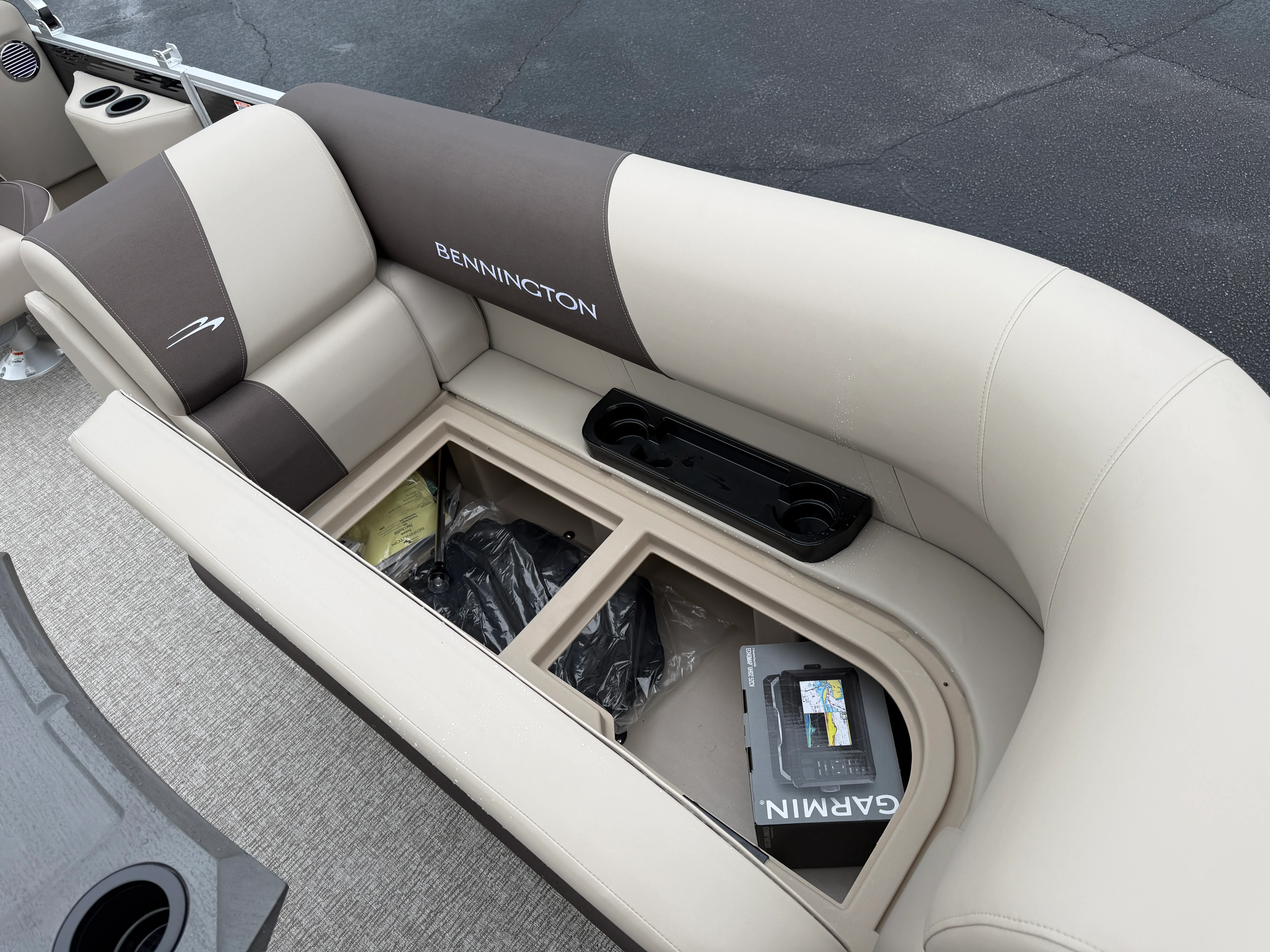2026 Bennington 22SSR Image Thumbnail #11