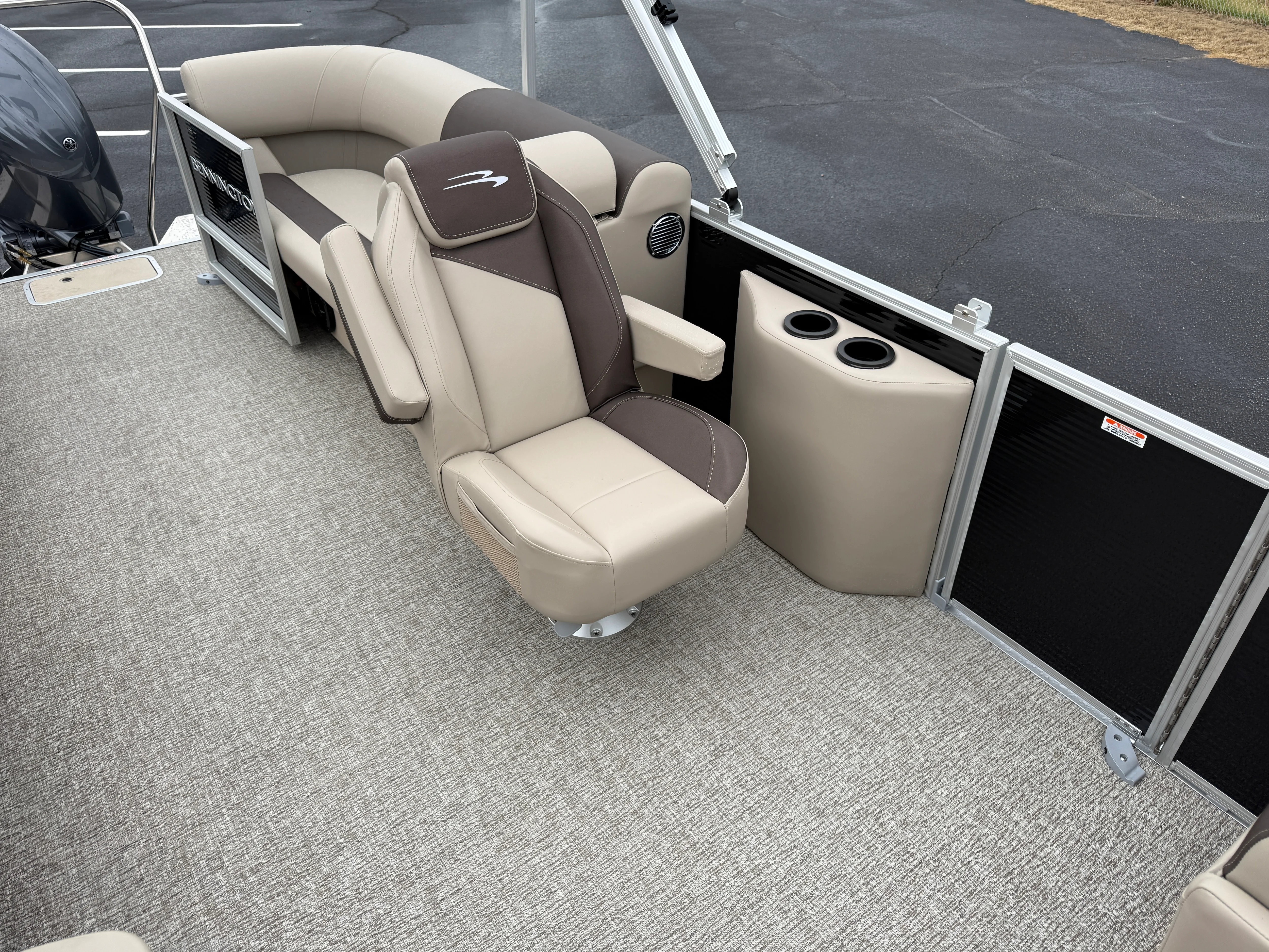 2026 Bennington 22SSR Image Thumbnail #16