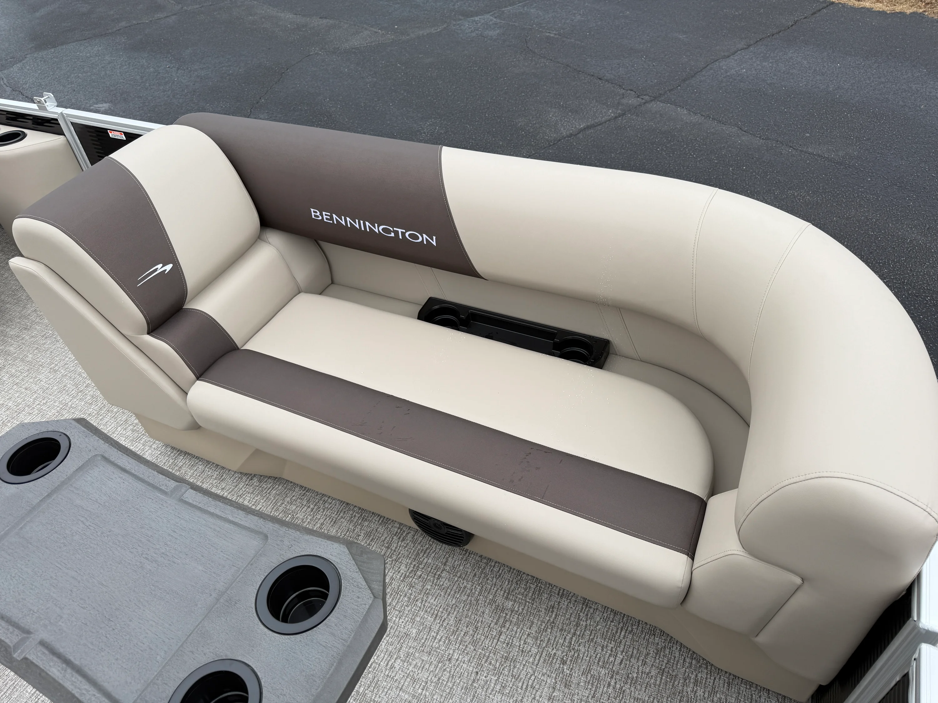 2026 Bennington 22SSR Image Thumbnail #10