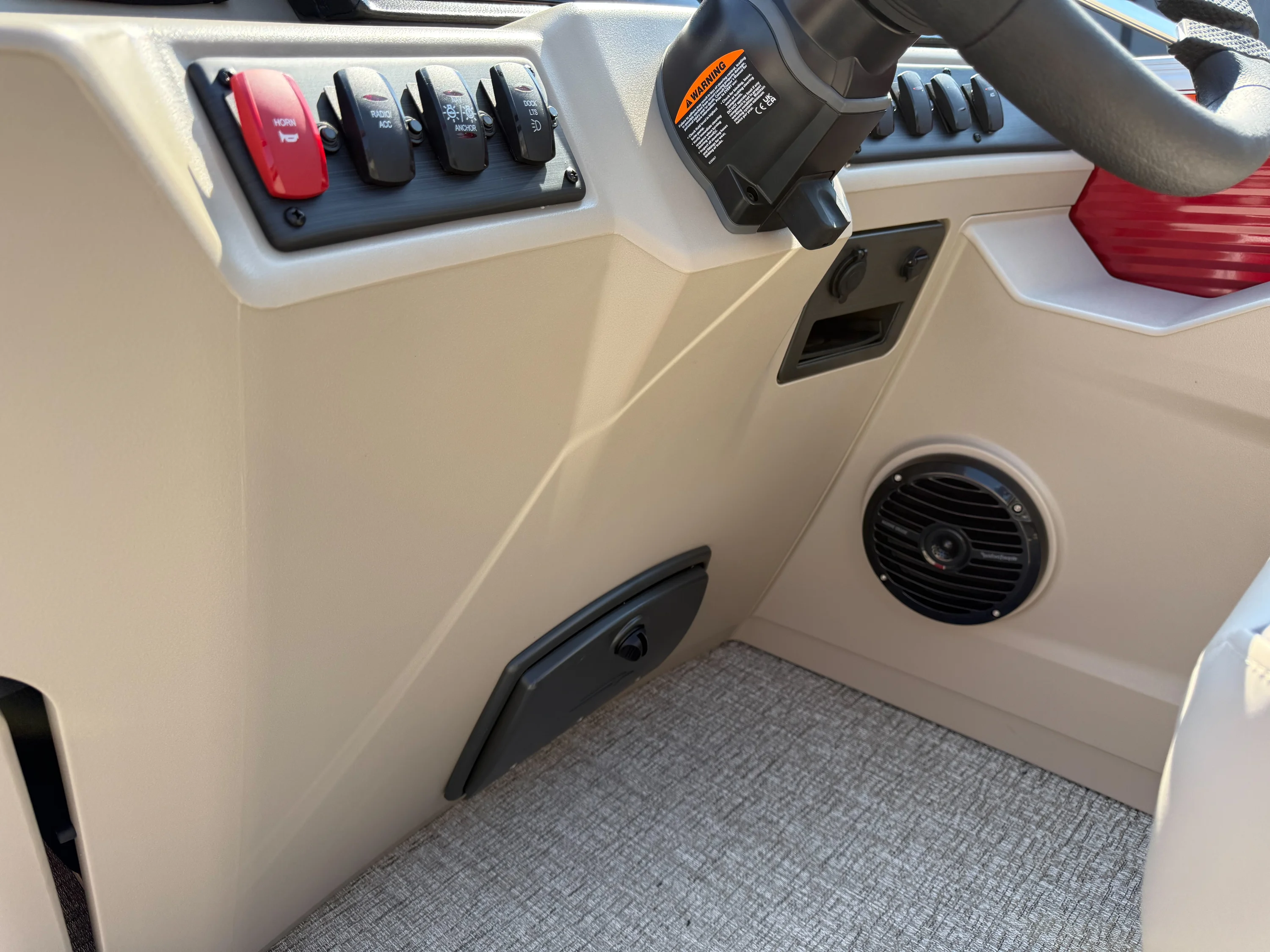 2026 Bennington 20SSR Image Thumbnail #15