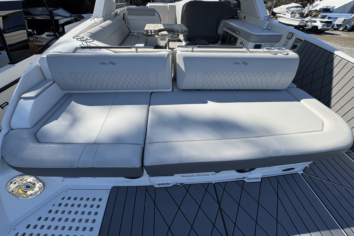 2022 Sea Ray SLX 400 Image Thumbnail #5