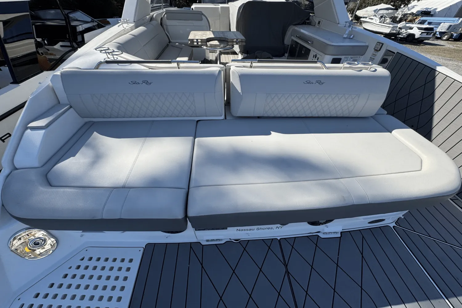 2022 Sea Ray SLX 400 Image Thumbnail #5