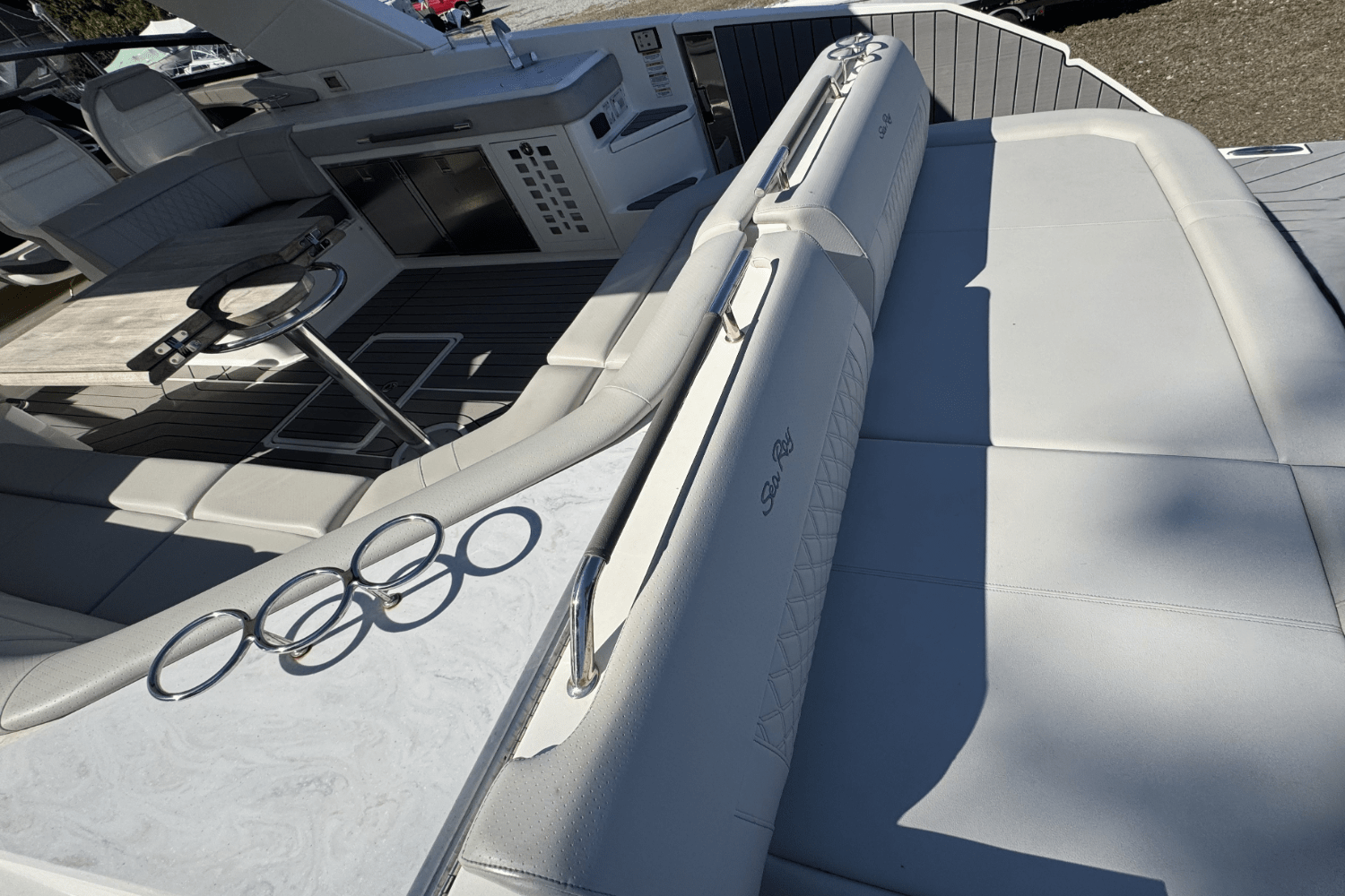 2022 Sea Ray SLX 400 Image Thumbnail #11