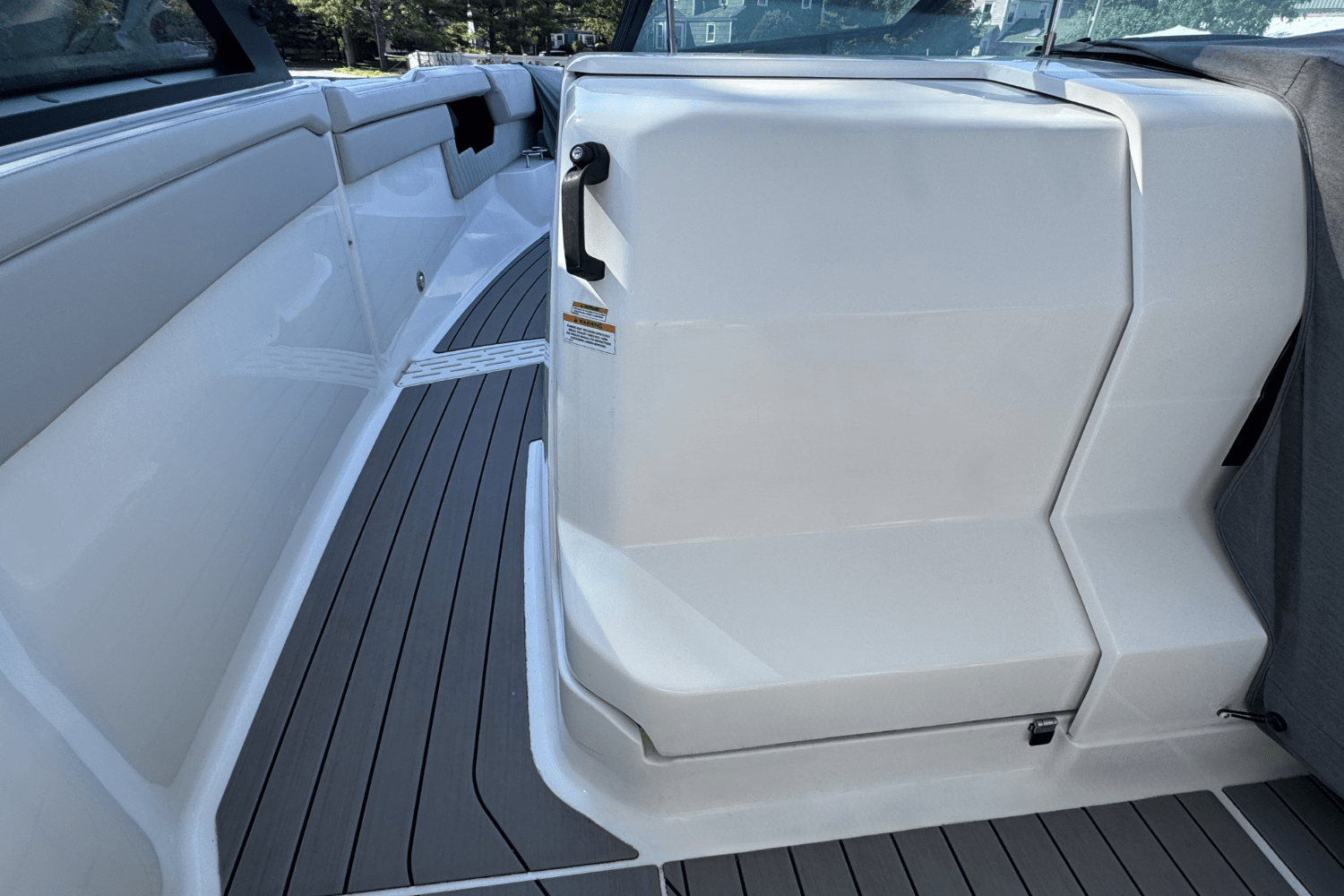 2022 Sea Ray SLX 400 Image Thumbnail #40