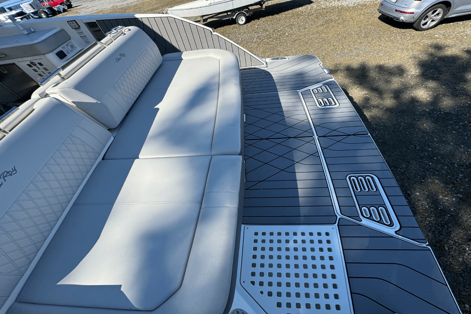 2022 Sea Ray SLX 400 Image Thumbnail #4