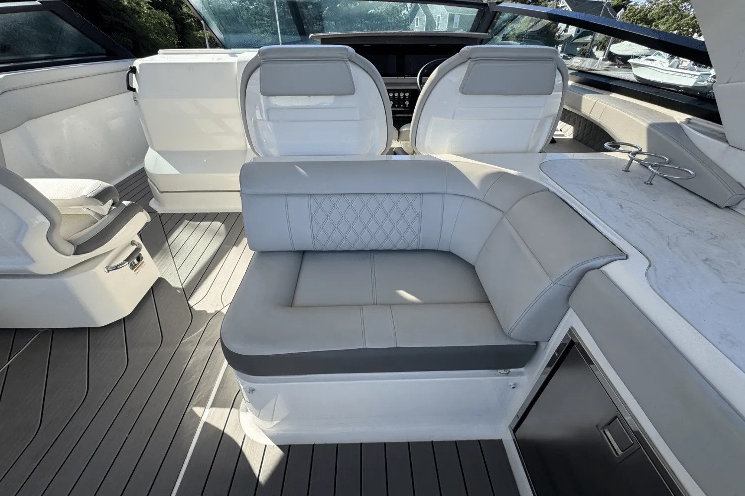 2022 Sea Ray SLX 400 Image Thumbnail #28