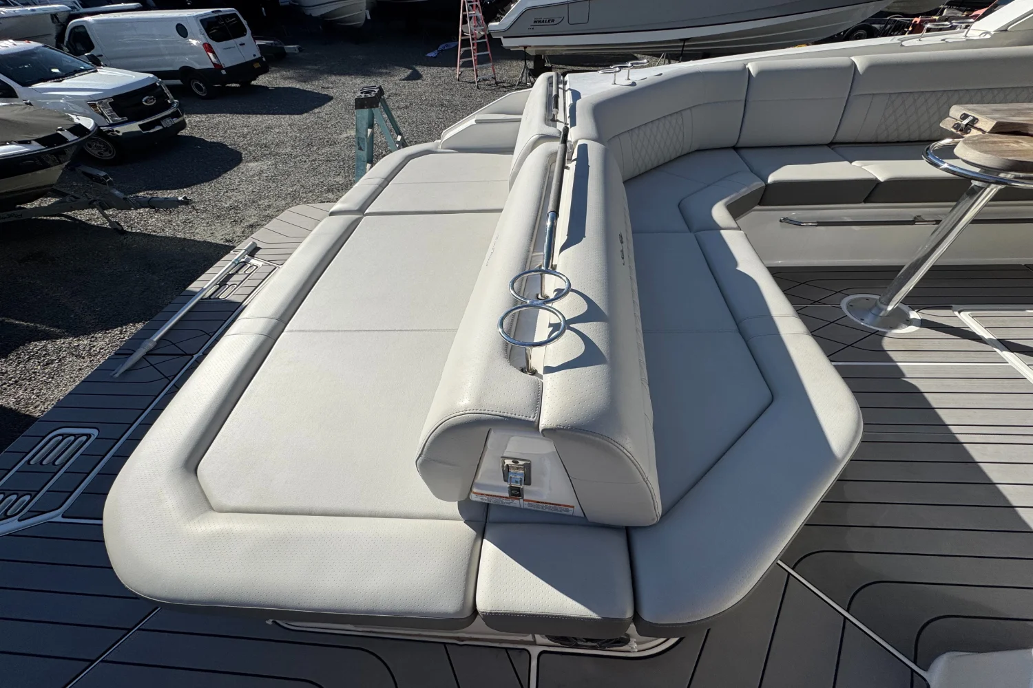 2022 Sea Ray SLX 400 Image Thumbnail #5