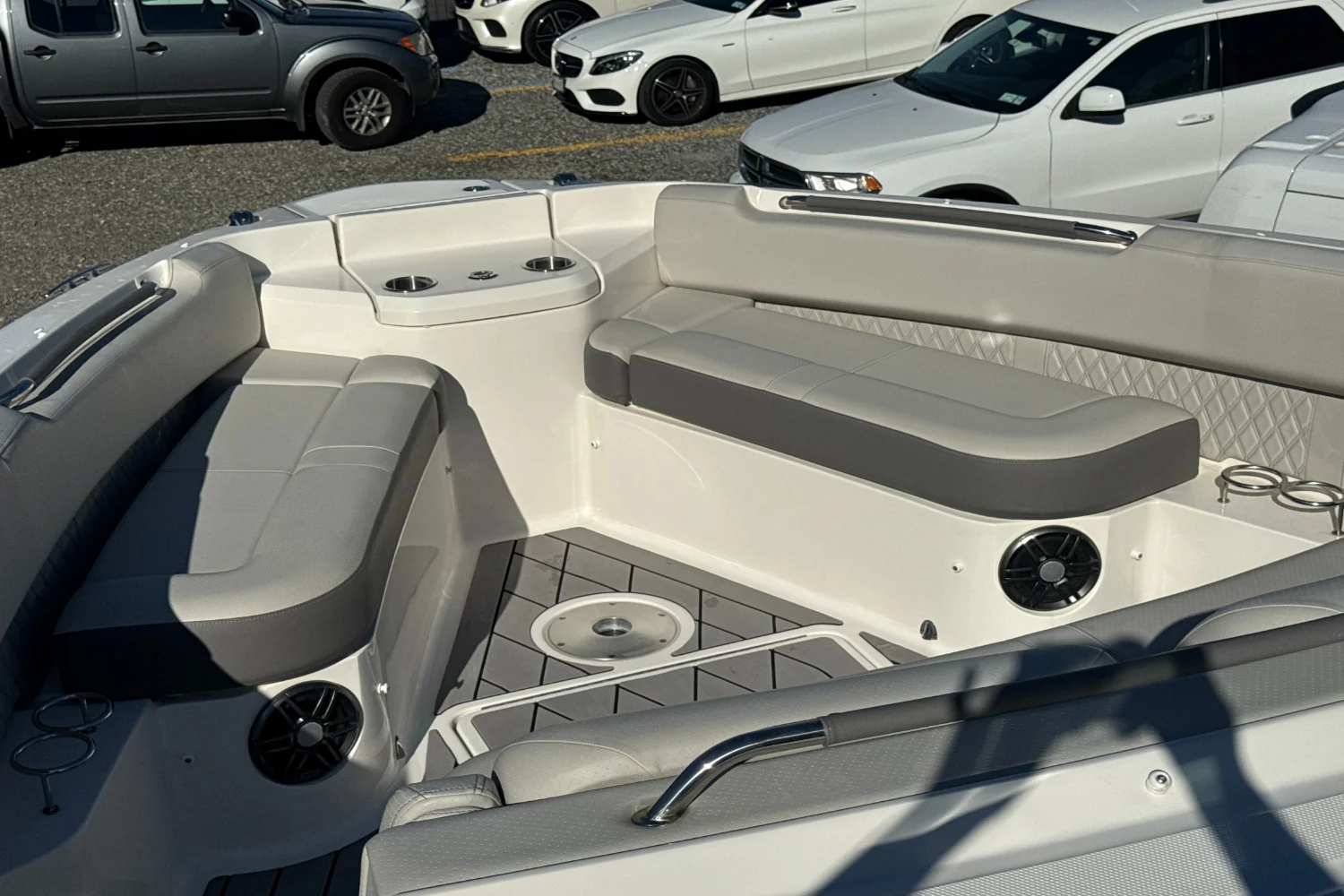 2022 Sea Ray SLX 400 Image Thumbnail #24