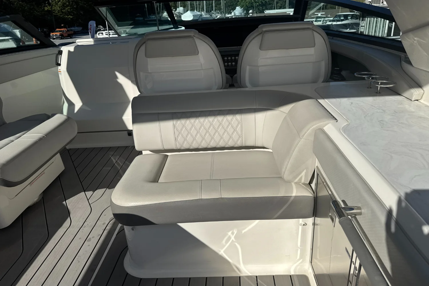 2022 Sea Ray SLX 400 Image Thumbnail #12