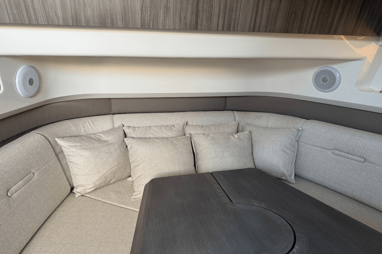 2022 Sea Ray SLX 400 Image Thumbnail #47