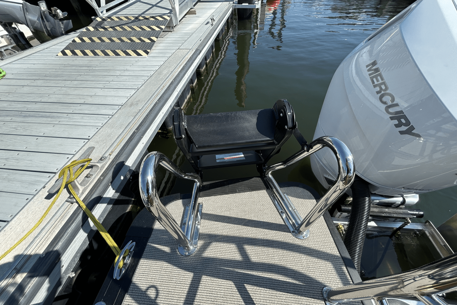 2026 Harris Grand Mariner 250 Image Thumbnail #6