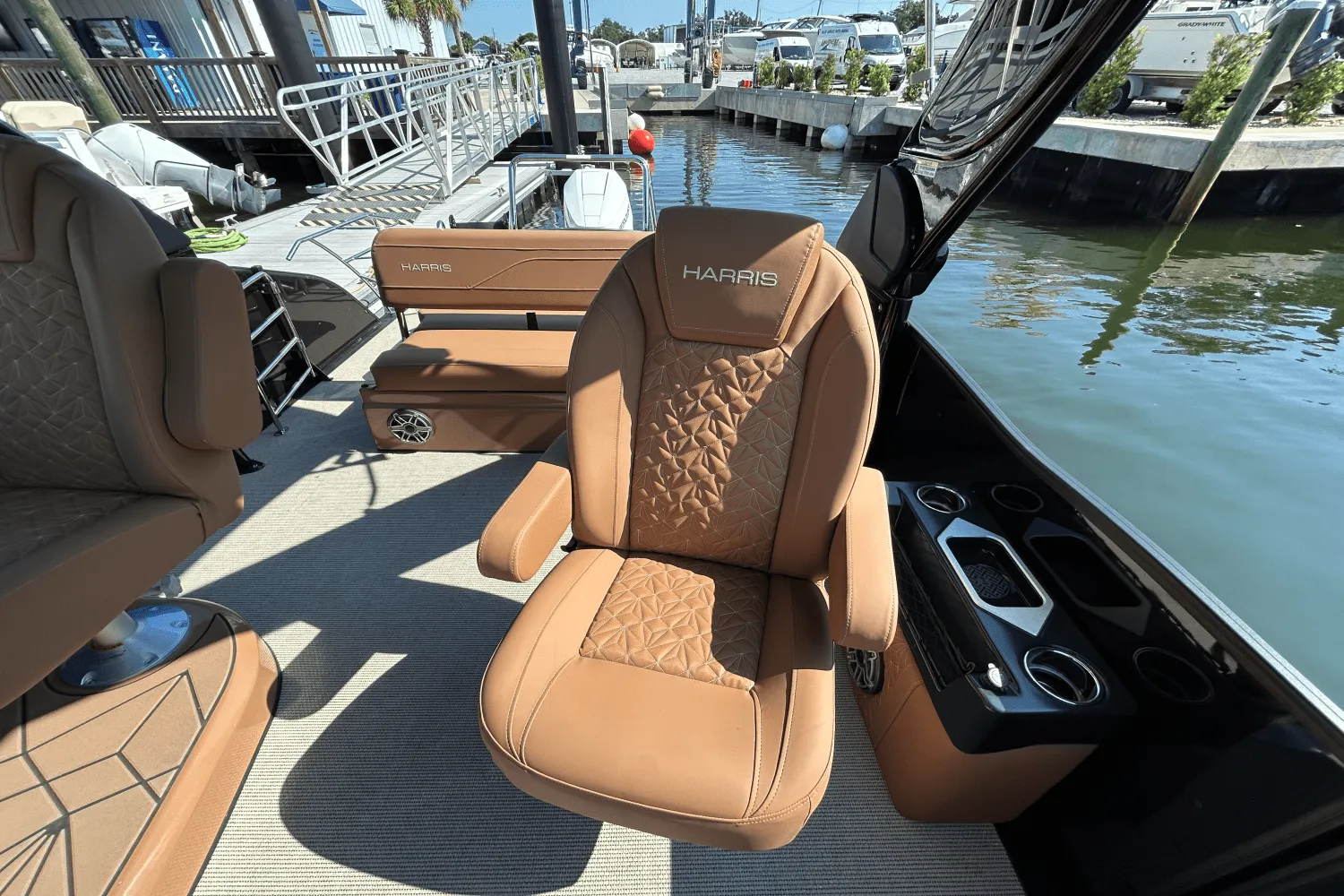 2026 Harris Grand Mariner 250 Image Thumbnail #14