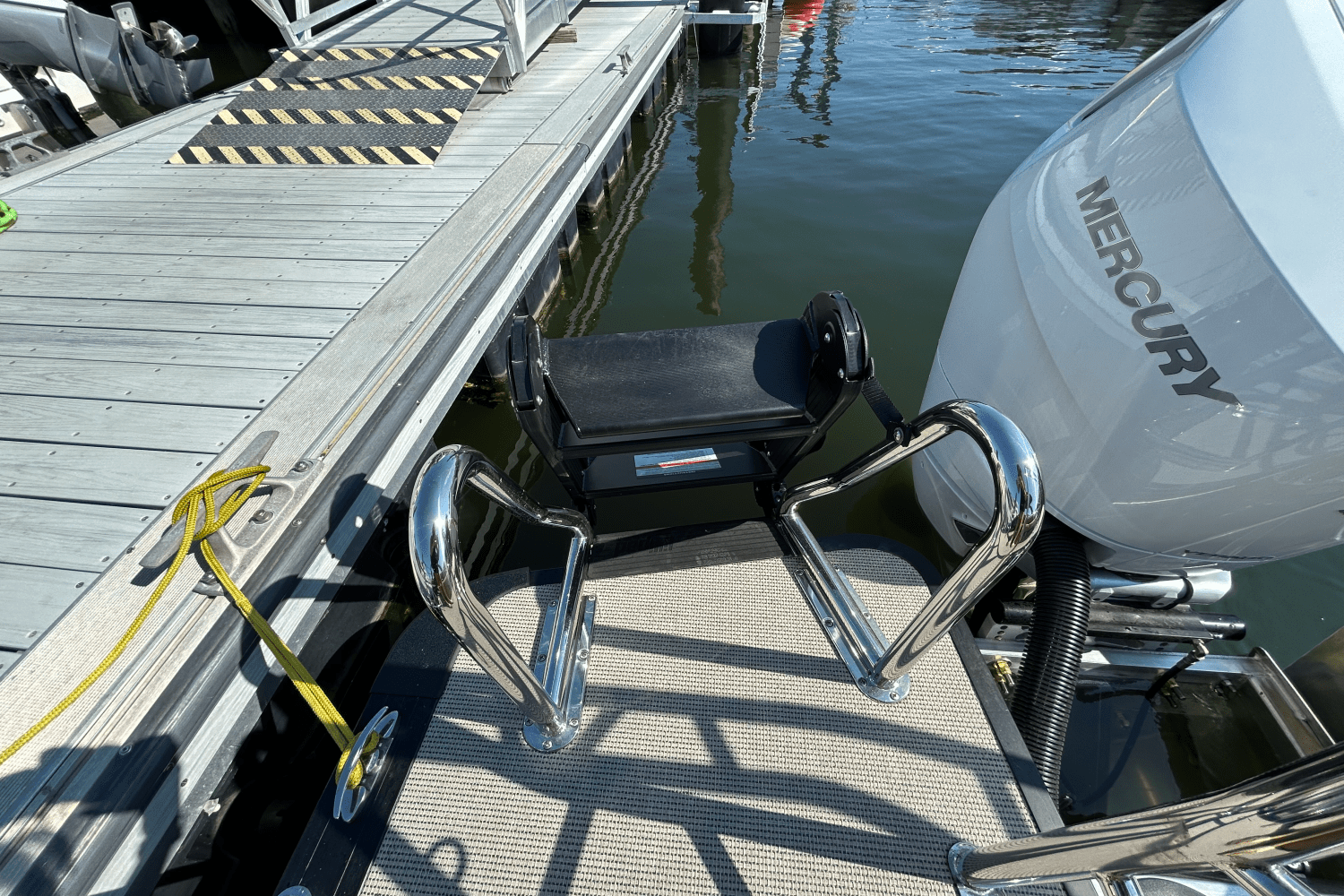 2026 Harris Grand Mariner 250 Image Thumbnail #6