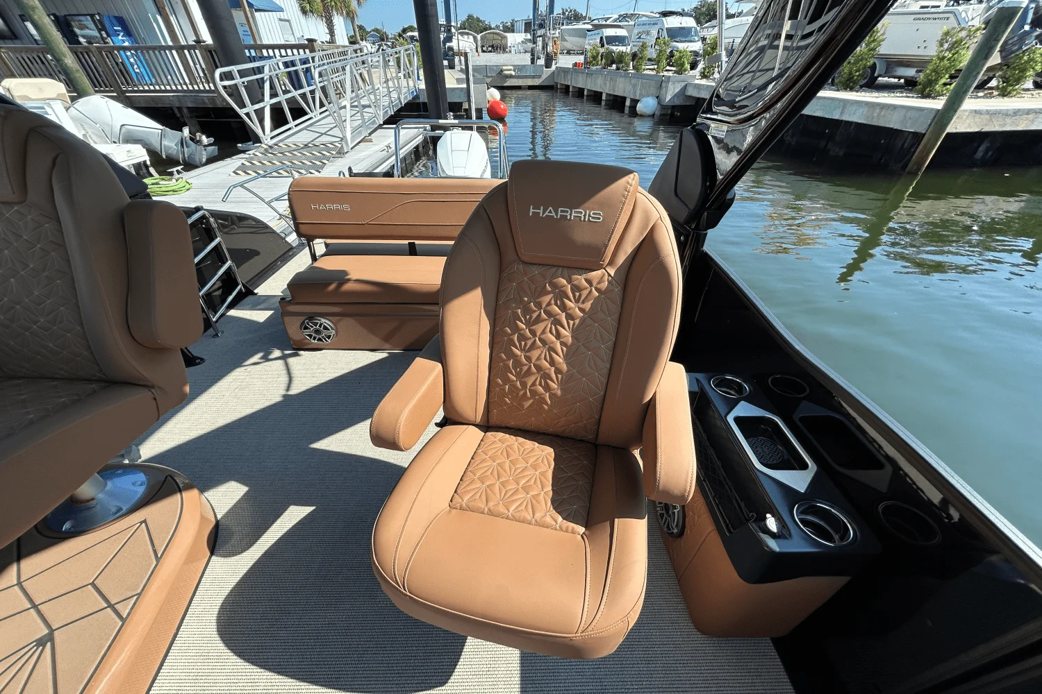 2026 Harris Grand Mariner 250 Image Thumbnail #14