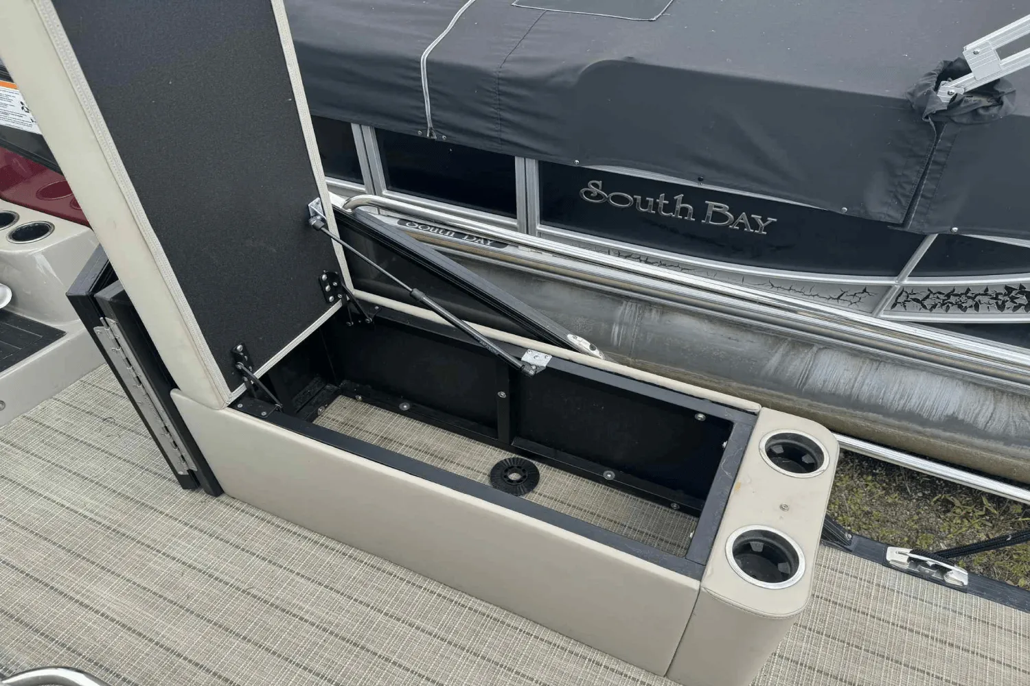 2019 Barletta L21U Image Thumbnail #6