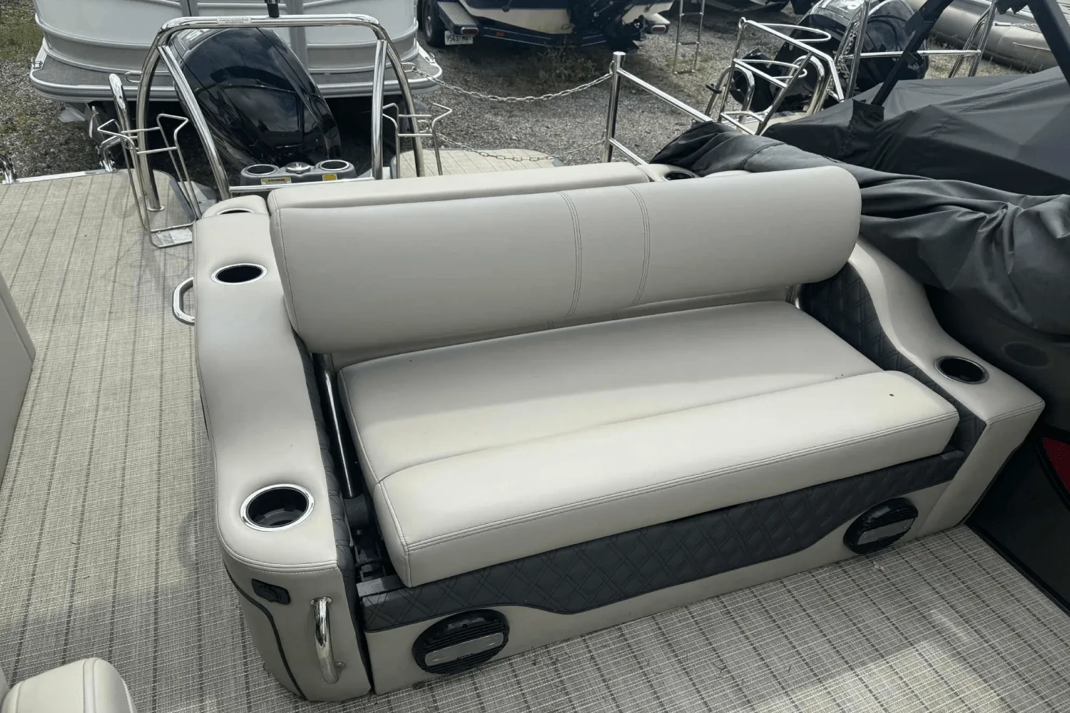 2019 Barletta L21U Image Thumbnail #16