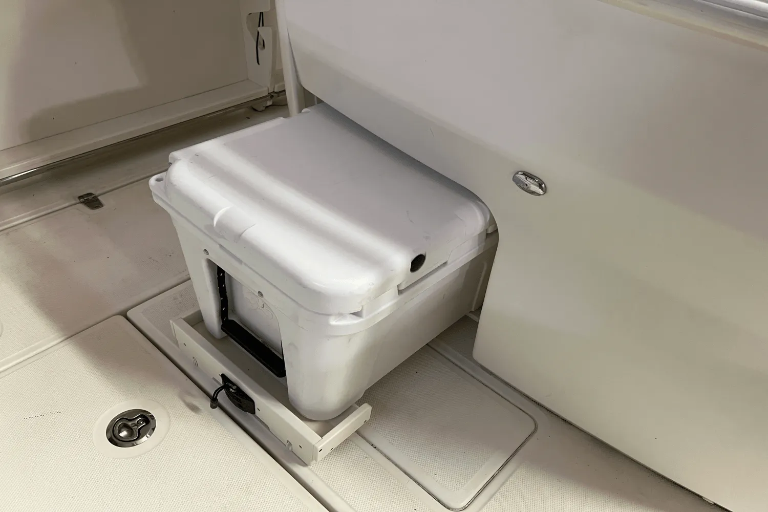 2017 Boston Whaler 280 OUTRAGE Image Thumbnail #15