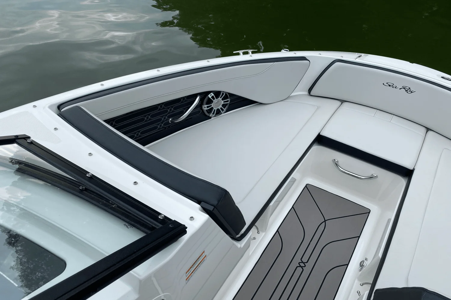 2024 Sea Ray 210 SPX Image Thumbnail #6