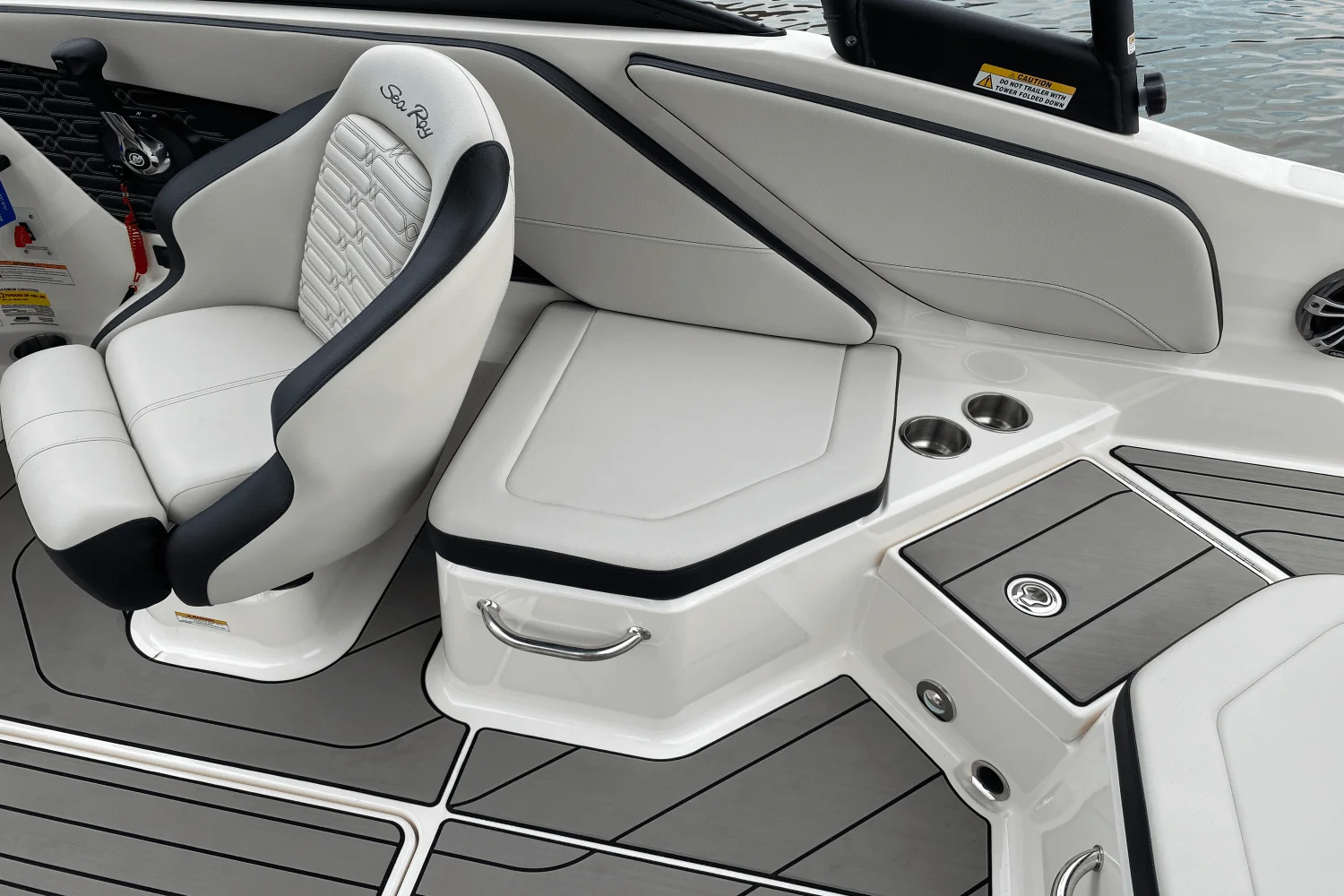 2024 Sea Ray 210 SPX Image Thumbnail #18