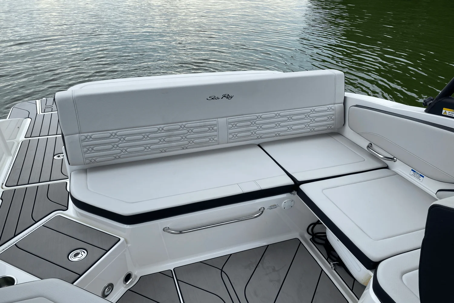 2024 Sea Ray 210 SPX Image Thumbnail #17