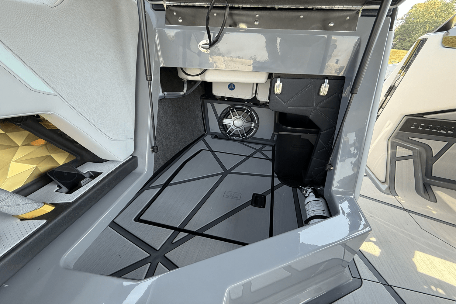 2024 Nautique 25 PARAGON Image Thumbnail #33