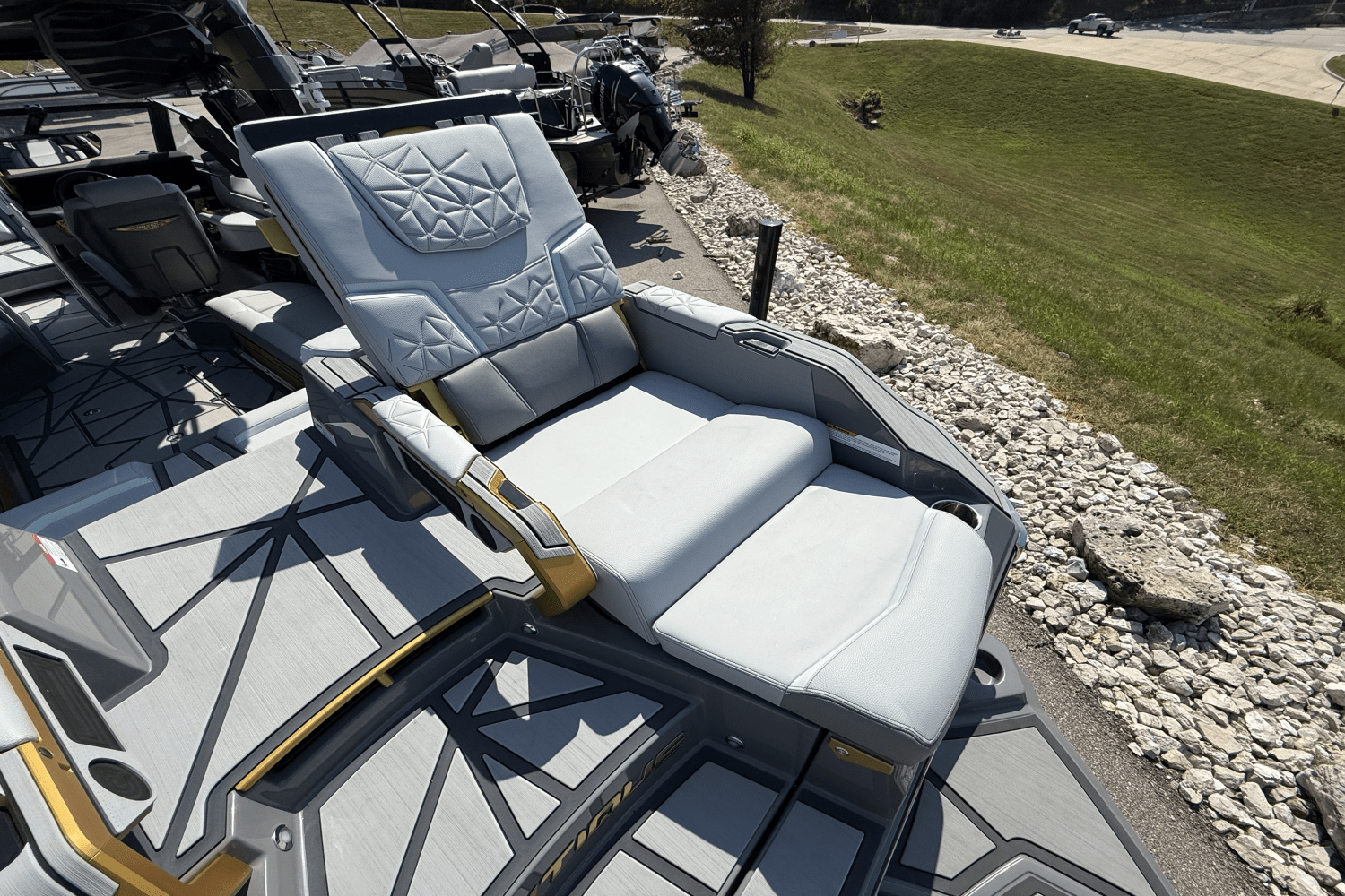 2024 Nautique 25 PARAGON Image Thumbnail #23