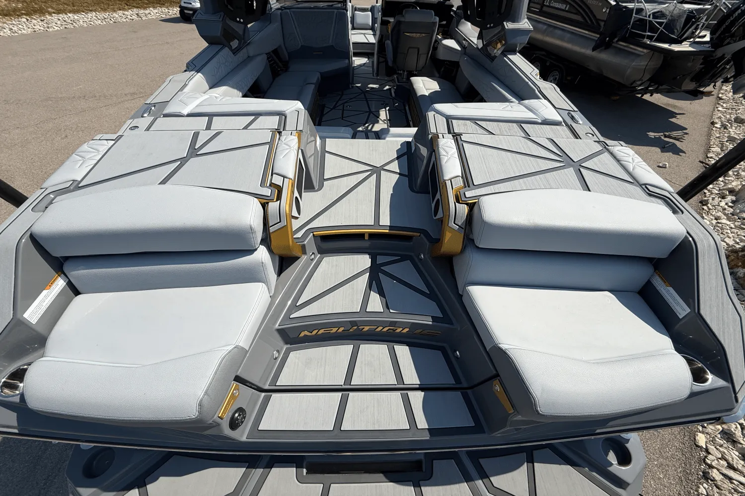 2024 Nautique 25 PARAGON Image Thumbnail #19